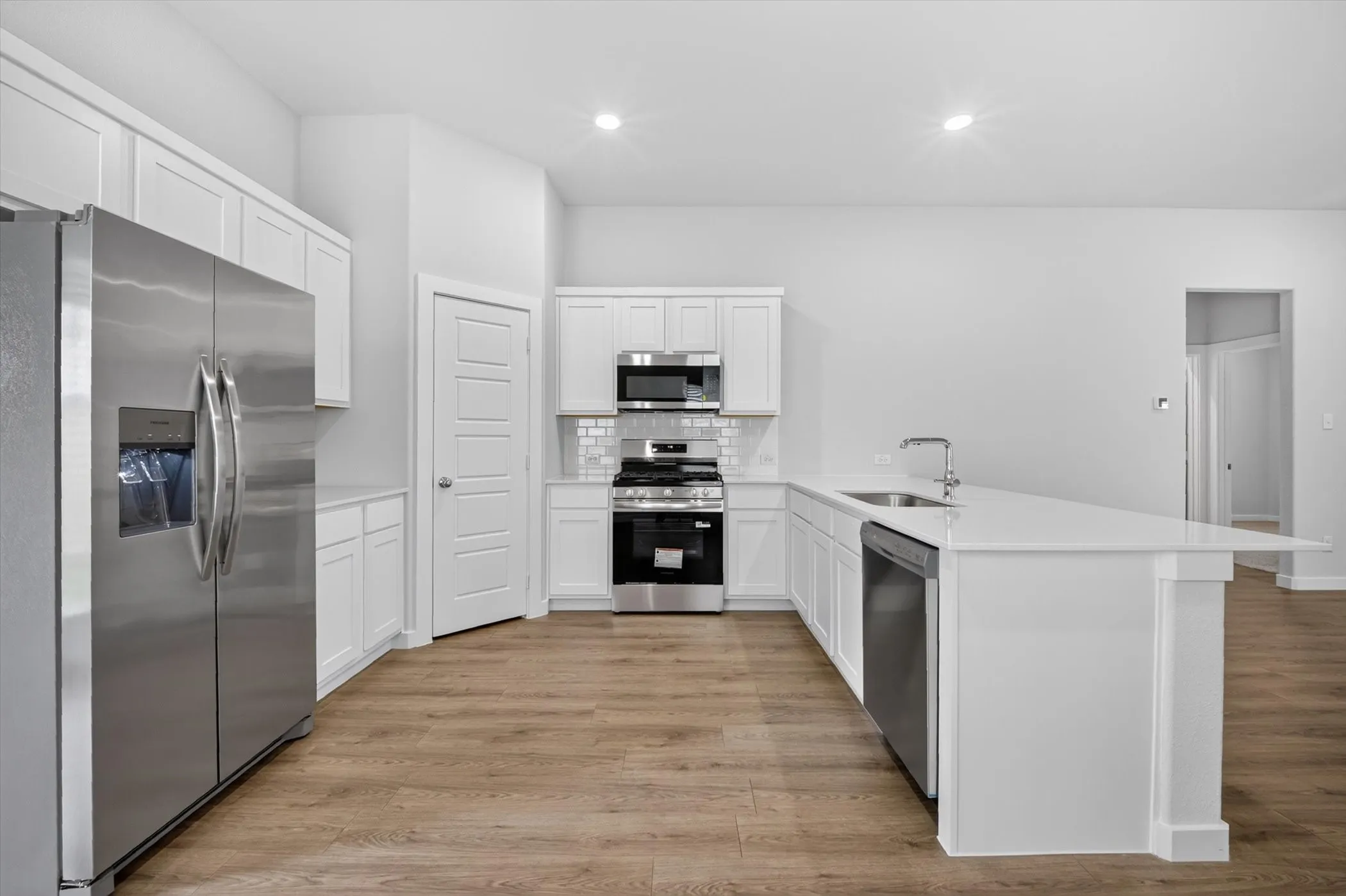 Single Family Residence For Rent in Collin County , 120 Greenbriar Drive, Princeton, Texas 75071, 3 Bedroom, 2 Bathroom, 2 Garage spaces, 1,662 Sqft, built in 2026, mls#21305884, Real Estate Agent in Princeton, Homes For Rent in Collin county, Homes For Rent in Princeton, Realtor in Princeton Texas, Real Estate Brokerage Independent Realty Texas, Luminita Cordes Realtor