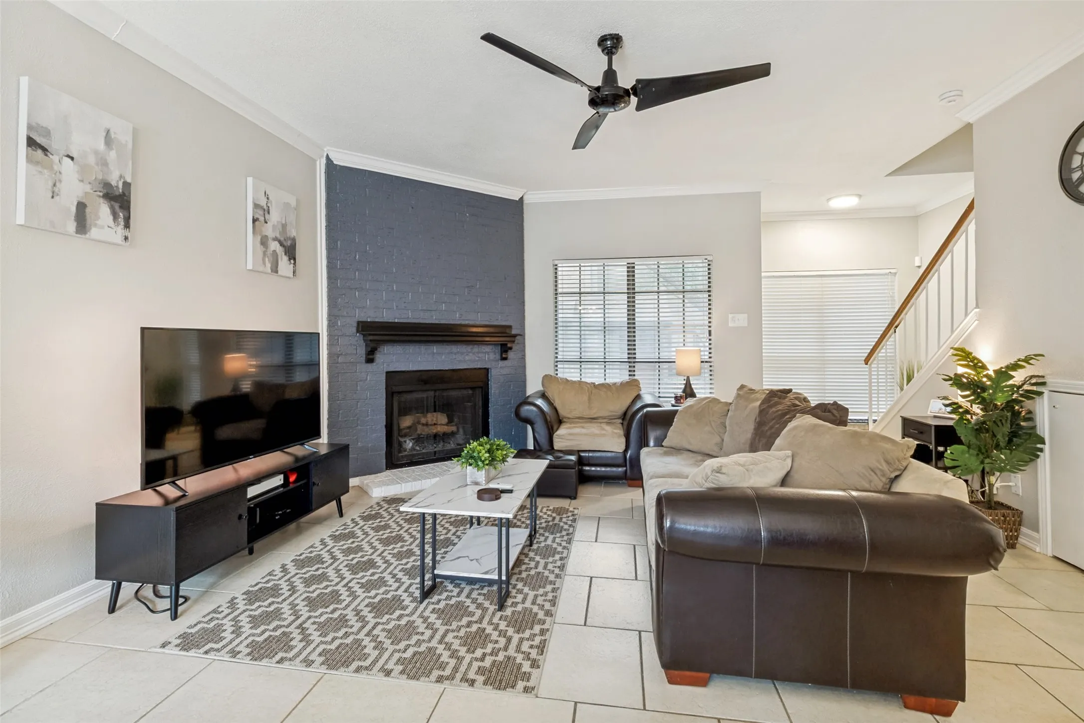 Townhouse For Sale in Dallas County , 9910 Royal Lane 505, Dallas, Texas 75231, 2 Bedroom, 2 Bathroom, Garage spaces, 1,070 Sqft, built in 1981, Price $184,000, mls#21305725, Real Estate Agent in Dallas, Homes For Sale in Dallas county, Homes For Sale in Dallas, Realtor in Dallas Texas, Real Estate Brokerage Independent Realty Texas, Luminita Cordes Realtor