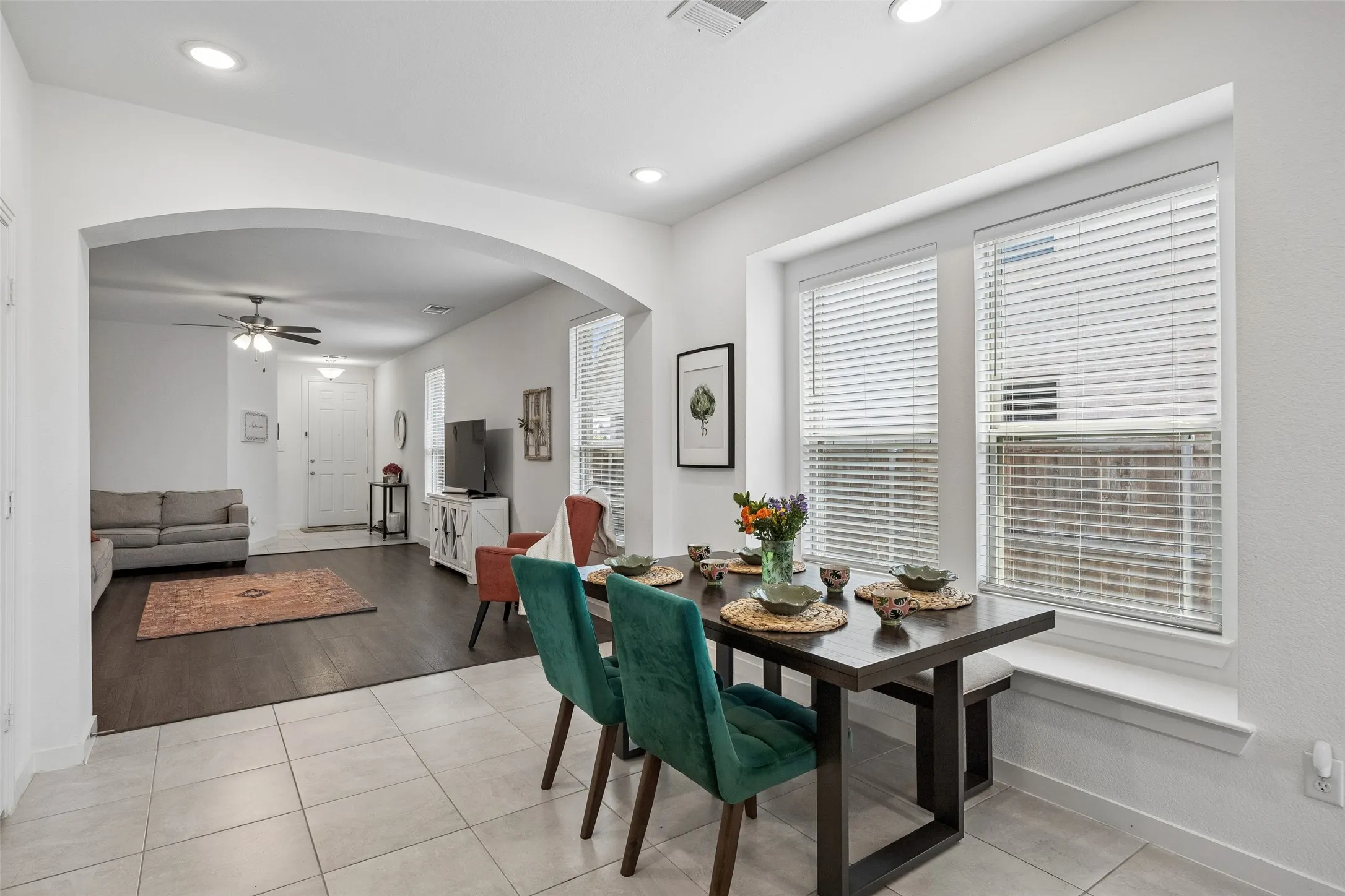 Single Family Residence For Sale in Denton County , 1116 Friesian Lane, Aubrey, Texas 76227, 3 Bedrooms, 2 Bathrooms, 2 Garage spaces, 1,611 Sqft, built in 2018, Price $299,990, mls#21302825, Real Estate Agent in Aubrey, Homes For Sale in Denton county, Homes For Sale in Aubrey, Realtor in Aubrey Texas, Real Estate Brokerage Independent Realty Texas, Luminita Cordes Realtor