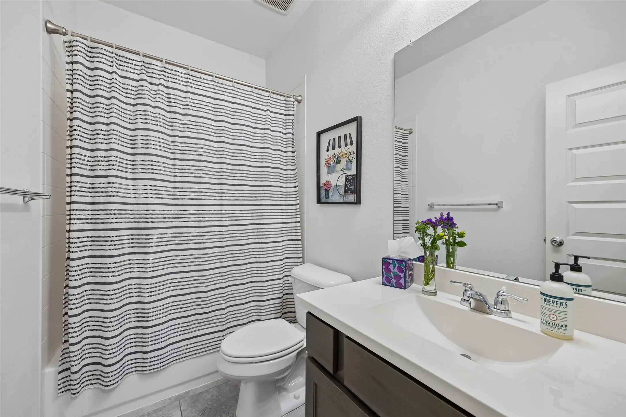 Single Family Residence For Sale in Denton County , 1116 Friesian Lane, Aubrey, Texas 76227, 3 Bedrooms, 2 Bathrooms, 2 Garage spaces, 1,611 Sqft, built in 2018, Price $299,990, mls#21302825, Real Estate Agent in Aubrey, Homes For Sale in Denton county, Homes For Sale in Aubrey, Realtor in Aubrey Texas, Real Estate Brokerage Independent Realty Texas, Luminita Cordes Realtor