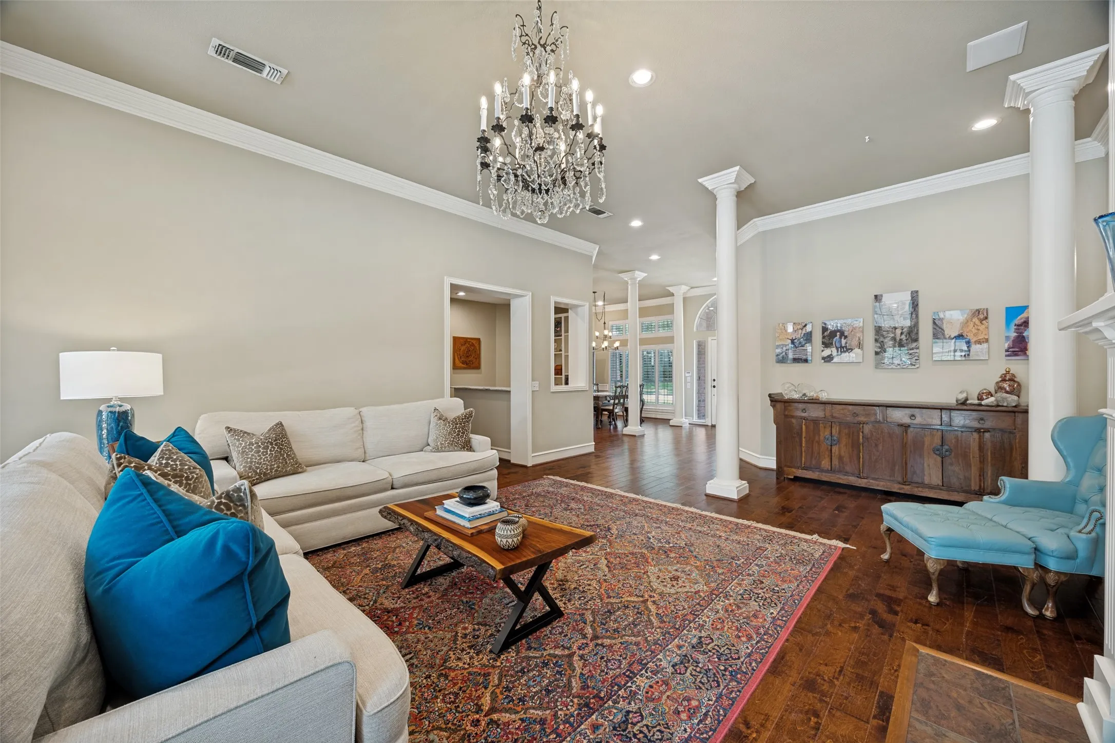 Single Family Residence For Sale in Dallas County , 314 Pecan Hollow Drive, Coppell, Texas 75019, 4 Bedroom, 4 Bathroom, 3 Garage spaces, 3,003 Sqft, built in 1991, mls#21298271, Real Estate Agent in Coppell, Homes For Sale in Dallas county, Homes For Sale in Coppell, Realtor in Coppell Texas, Real Estate Brokerage Independent Realty Texas, Luminita Cordes Realtor