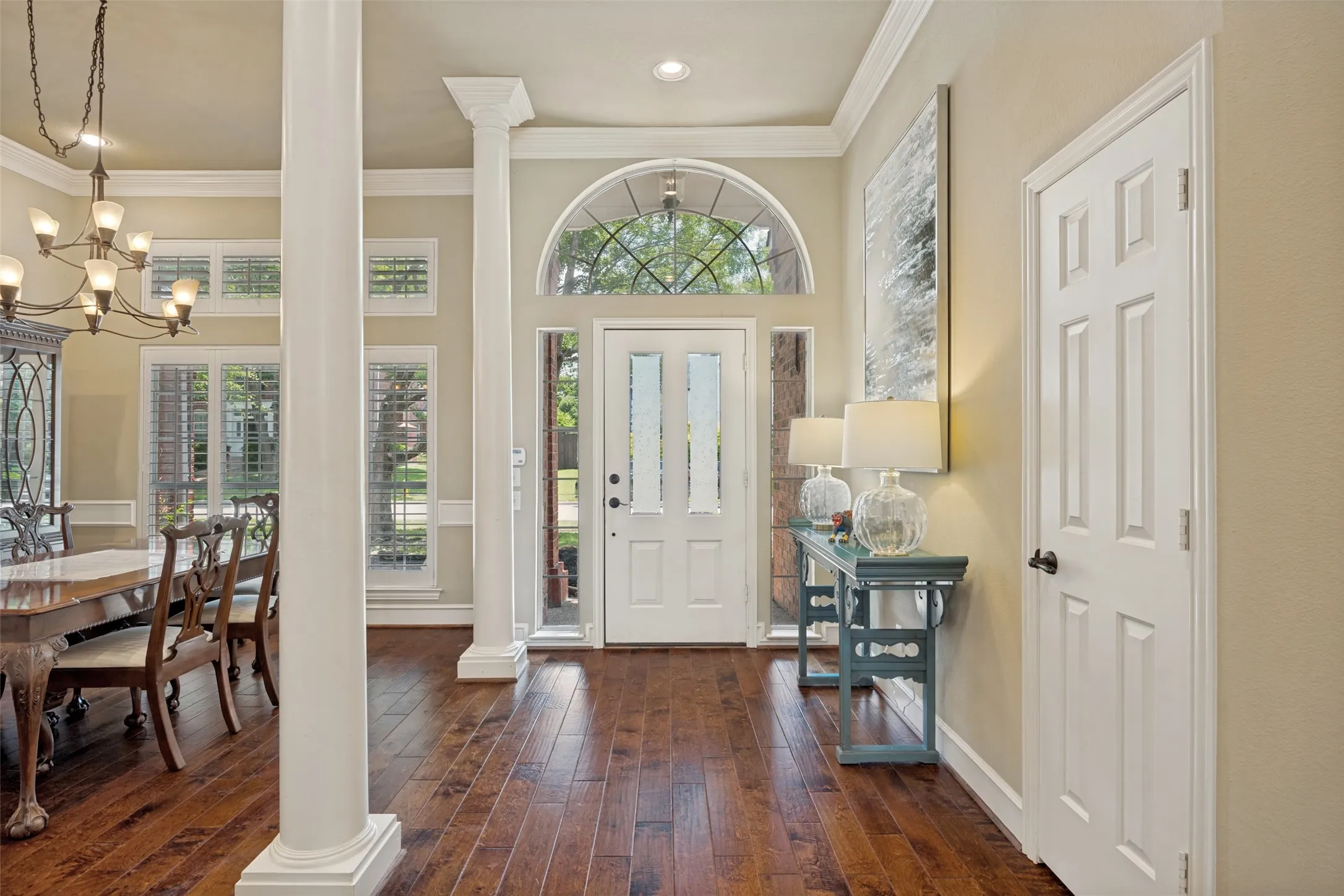 Single Family Residence For Sale in Dallas County , 314 Pecan Hollow Drive, Coppell, Texas 75019, 4 Bedroom, 4 Bathroom, 3 Garage spaces, 3,003 Sqft, built in 1991, mls#21298271, Real Estate Agent in Coppell, Homes For Sale in Dallas county, Homes For Sale in Coppell, Realtor in Coppell Texas, Real Estate Brokerage Independent Realty Texas, Luminita Cordes Realtor