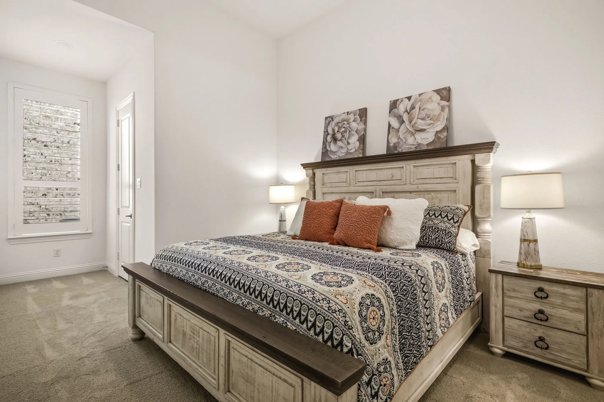 Single Family Residence For Sale in Collin County , 2905 Maverick Way, Celina, Texas 75009, 4 Bedroom, 5 Bathroom, 3 Garage spaces, 3,593 Sqft, built in 2020, mls#21303596, Real Estate Agent in Celina, Homes For Sale in Collin county, Homes For Sale in Celina, Realtor in Celina Texas, Real Estate Brokerage Independent Realty Texas, Luminita Cordes Realtor