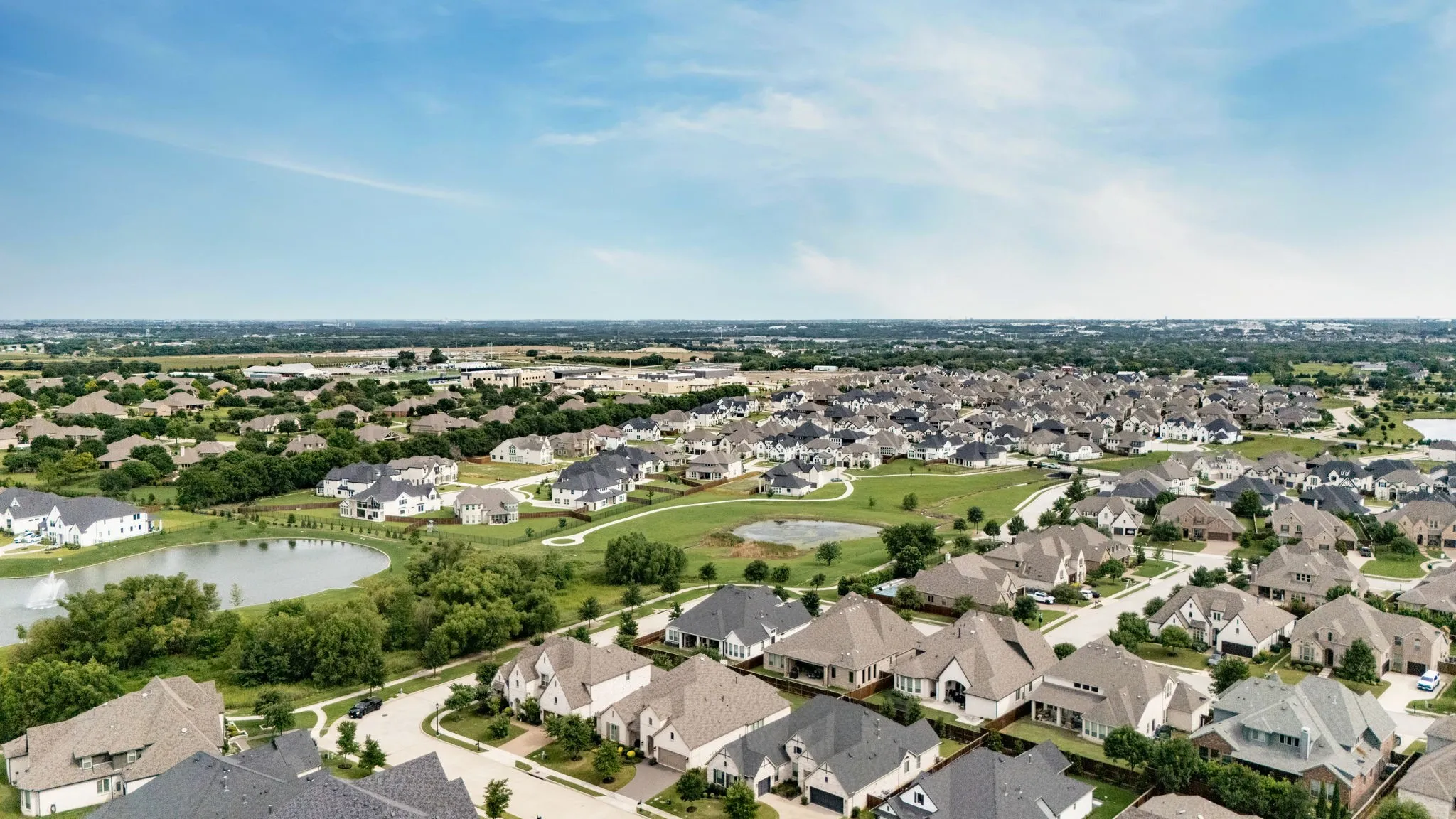 Single Family Residence For Sale in Collin County , 2905 Maverick Way, Celina, Texas 75009, 4 Bedroom, 5 Bathroom, 3 Garage spaces, 3,593 Sqft, built in 2020, mls#21303596, Real Estate Agent in Celina, Homes For Sale in Collin county, Homes For Sale in Celina, Realtor in Celina Texas, Real Estate Brokerage Independent Realty Texas, Luminita Cordes Realtor