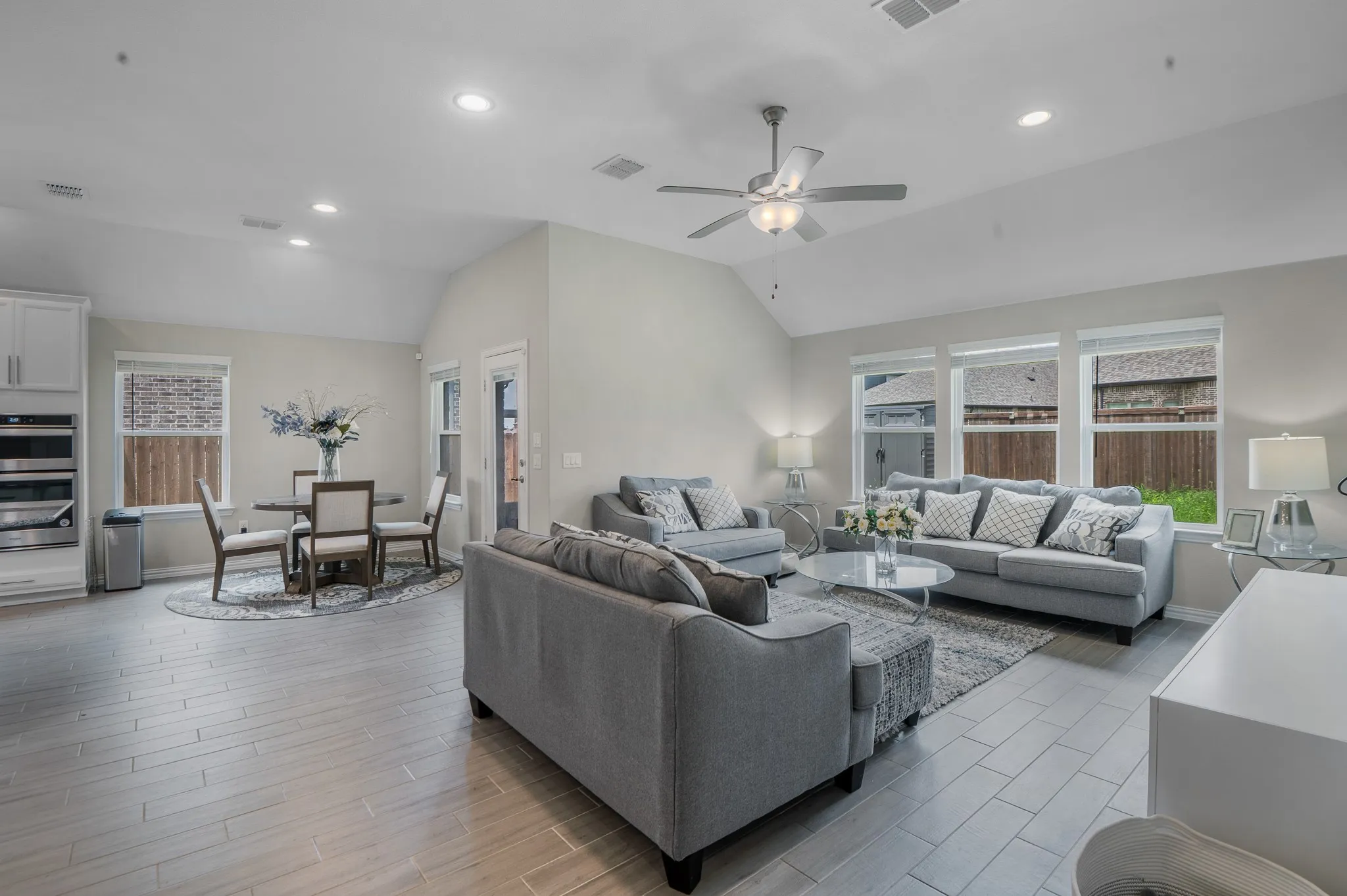 Single Family Residence For Sale in Johnson County , 2602 Melrose Drive, Mansfield, Texas 76084, 3 Bedroom, 2 Bathroom, 2 Garage spaces, 2,231 Sqft, built in 2021, mls#21303430, Real Estate Agent in Mansfield, Homes For Sale in Johnson county, Homes For Sale in Mansfield, Realtor in Mansfield Texas, Real Estate Brokerage Independent Realty Texas, Luminita Cordes Realtor