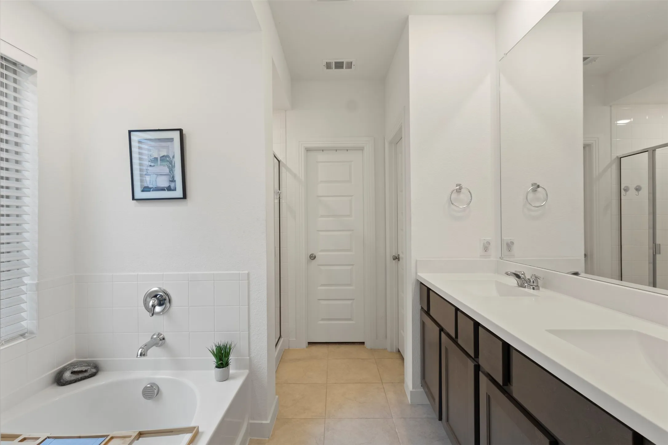 Single Family Residence For Sale in Denton County , 1848 Coronet Avenue, Aubrey, Texas 76227, 3 Bedroom, 3 Bathroom, 2 Garage spaces, 2,262 Sqft, built in 2021, mls#21305808, Real Estate Agent in Aubrey, Homes For Sale in Denton county, Homes For Sale in Aubrey, Realtor in Aubrey Texas, Real Estate Brokerage Independent Realty Texas, Luminita Cordes Realtor