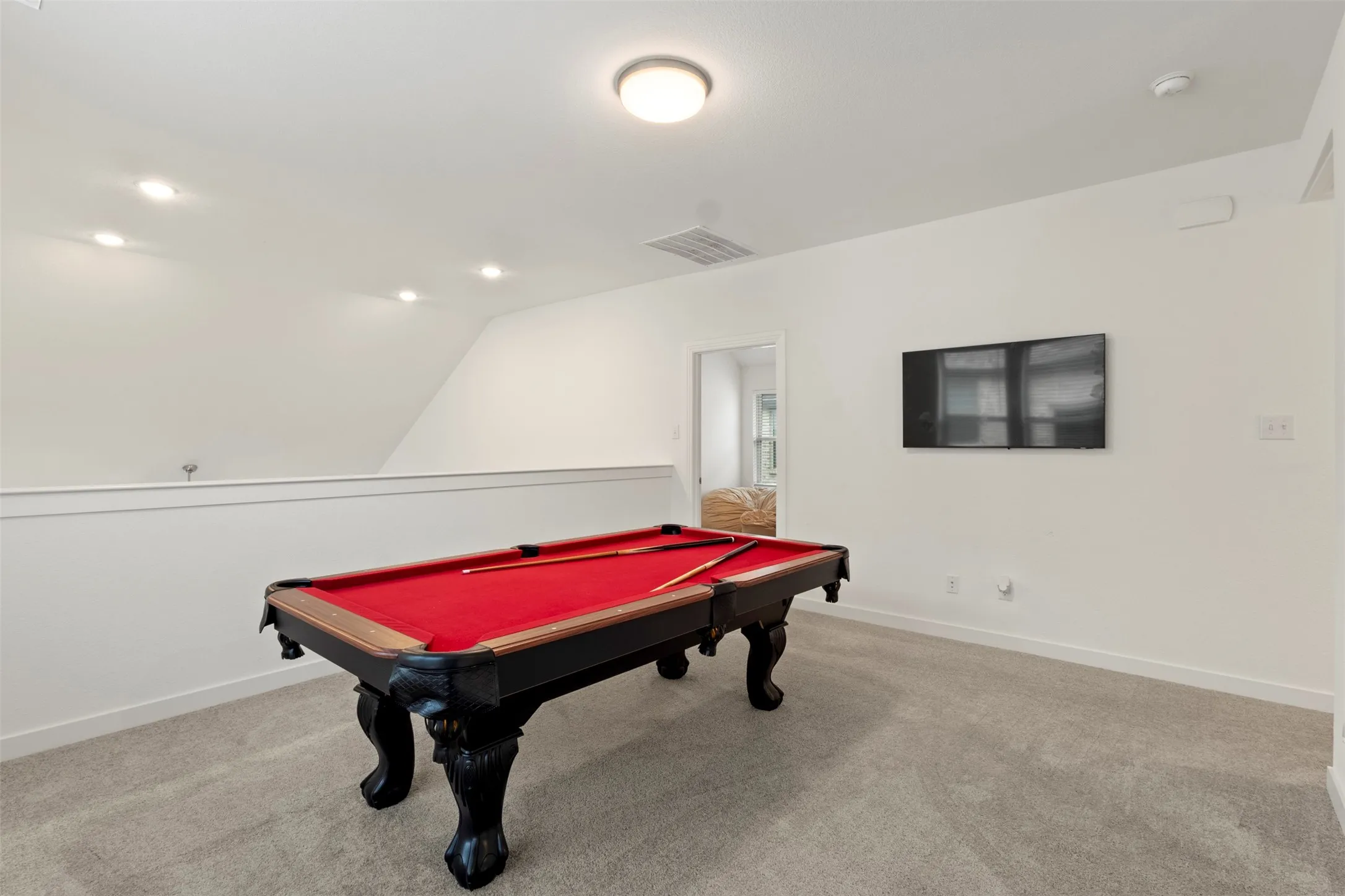 Large upstairs family room