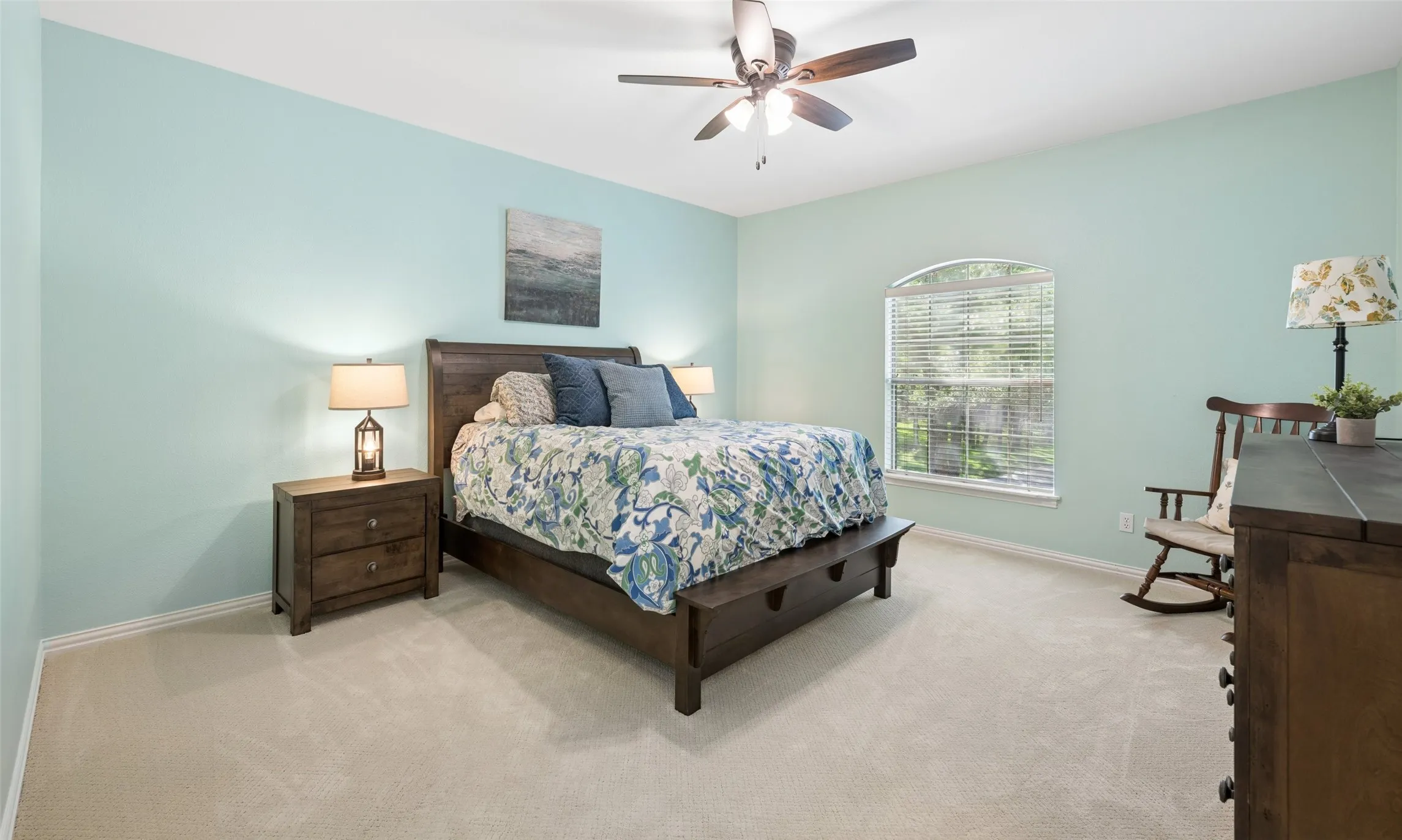 Single Family Residence For Sale in Denton County , 5204 Prince Lane, Flower Mound, Texas 75022, 5 Bedroom, 6 Bathroom, 3 Garage spaces, 5,119 Sqft, built in 1998, Price $1,795,000, mls#21302342, Real Estate Agent in Flower Mound, Homes For Sale in Denton county, Homes For Sale in Flower Mound, Realtor in Flower Mound Texas, Real Estate Brokerage Independent Realty Texas, Luminita Cordes Realtor