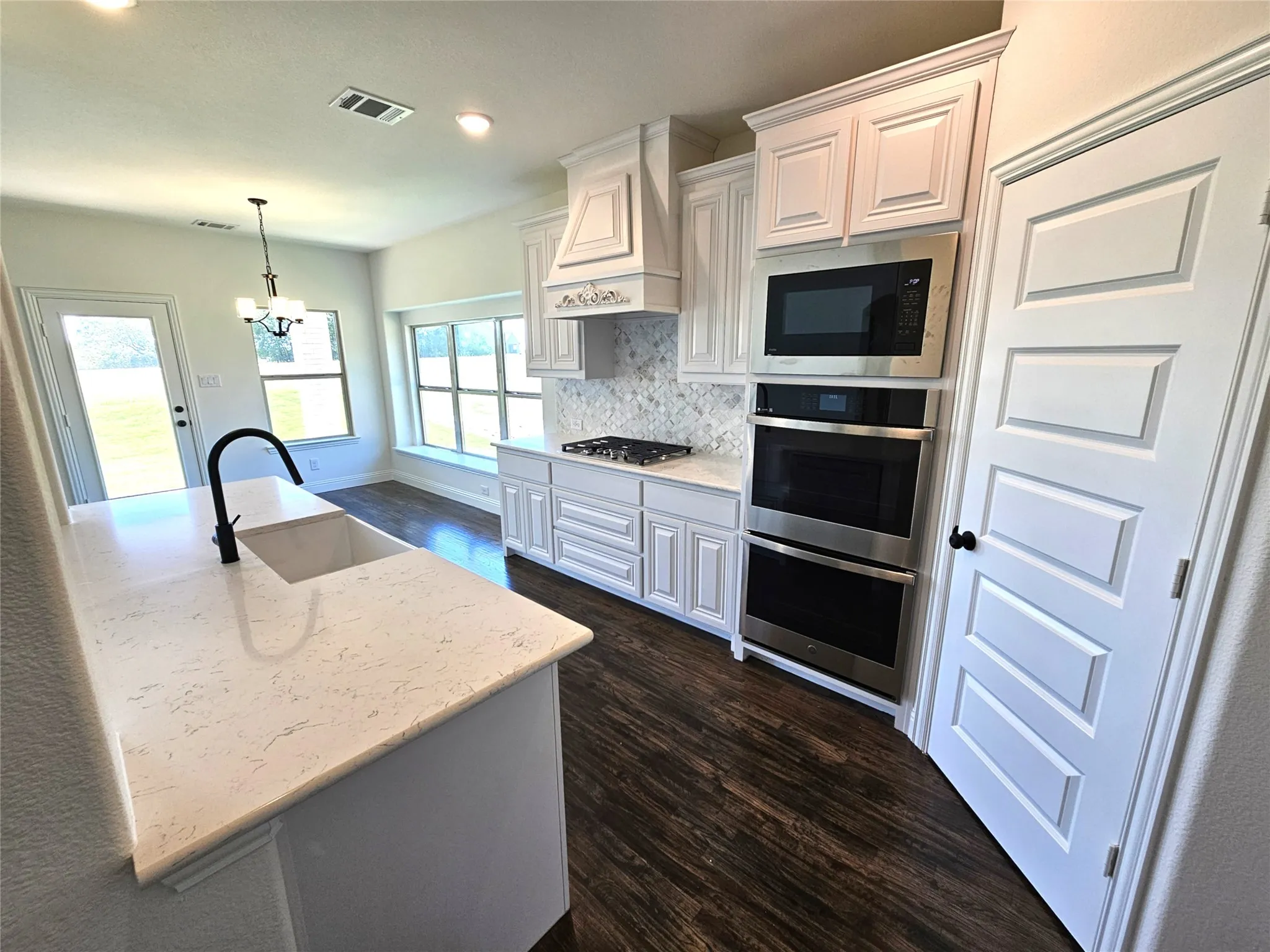 Single Family Residence For Sale in Grayson County , 228 Pronghorn Drive, Gordonville, Texas 76245, 4 Bedroom, 4 Bathroom, 6 Garage spaces, 2,863 Sqft, built in 2026, mls#21305918, Real Estate Agent in Gordonville, Homes For Sale in Grayson county, Homes For Sale in Gordonville, Realtor in Gordonville Texas, Real Estate Brokerage Independent Realty Texas, Luminita Cordes Realtor