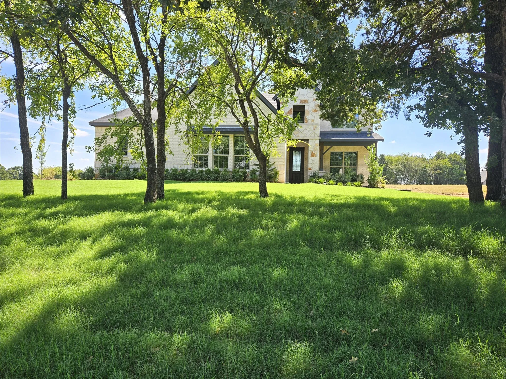 Single Family Residence For Sale in Grayson County , 228 Pronghorn Drive, Gordonville, Texas 76245, 4 Bedroom, 4 Bathroom, 6 Garage spaces, 2,863 Sqft, built in 2026, mls#21305918, Real Estate Agent in Gordonville, Homes For Sale in Grayson county, Homes For Sale in Gordonville, Realtor in Gordonville Texas, Real Estate Brokerage Independent Realty Texas, Luminita Cordes Realtor