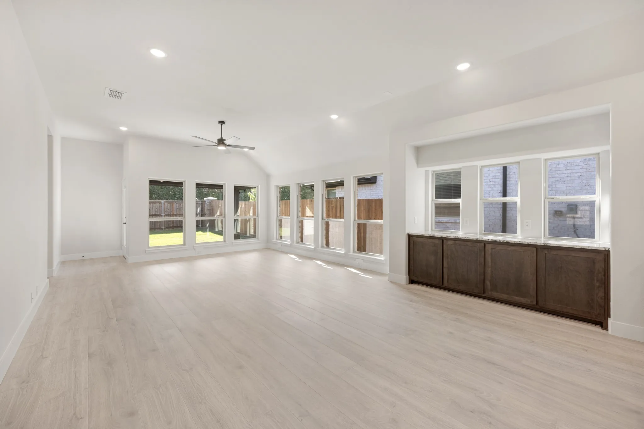 Single Family Residence For Sale in Collin County , 790 Alder Drive, Lavon, Texas 75166, 4 Bedroom, 2 Bathroom, 2 Garage spaces, 2,034 Sqft, built in 2026, mls#21305920, Real Estate Agent in Lavon, Homes For Sale in Collin county, Homes For Sale in Lavon, Realtor in Lavon Texas, Real Estate Brokerage Independent Realty Texas, Luminita Cordes Realtor