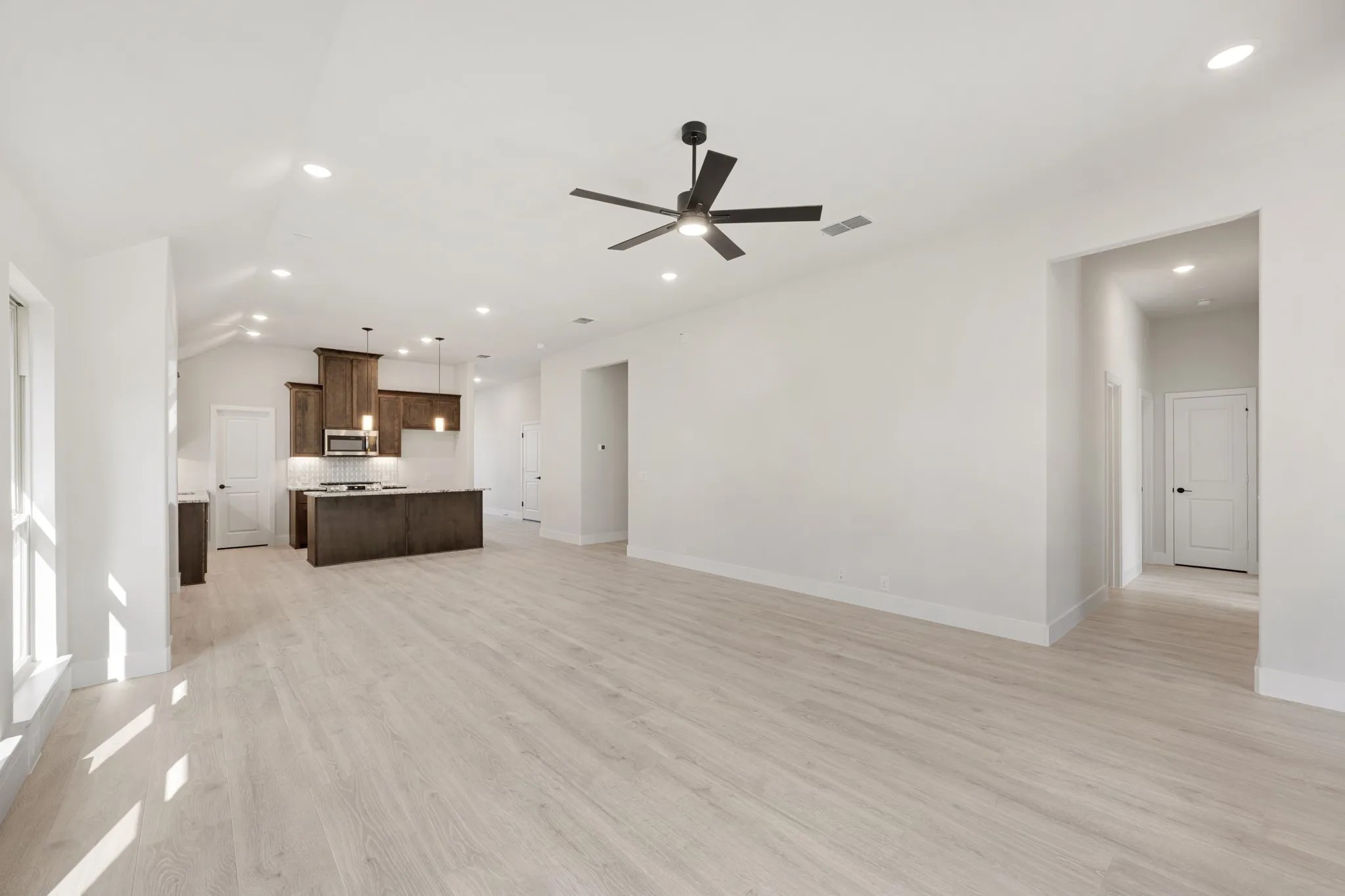 Single Family Residence For Sale in Collin County , 790 Alder Drive, Lavon, Texas 75166, 4 Bedroom, 2 Bathroom, 2 Garage spaces, 2,034 Sqft, built in 2026, mls#21305920, Real Estate Agent in Lavon, Homes For Sale in Collin county, Homes For Sale in Lavon, Realtor in Lavon Texas, Real Estate Brokerage Independent Realty Texas, Luminita Cordes Realtor
