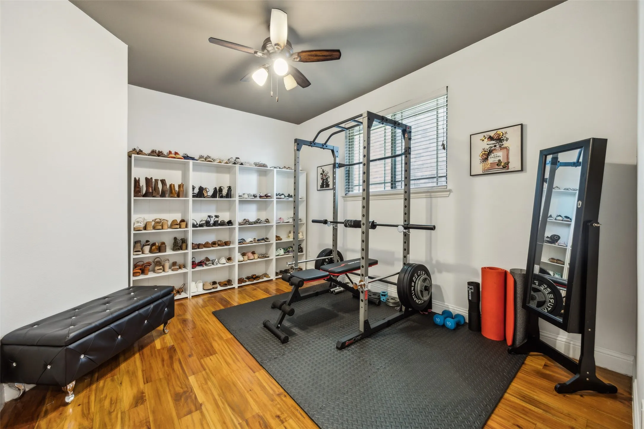 Single Family Residence For Sale in Dallas County , 2405 La Costa Drive, Rowlett, Texas 75088, 5 Bedroom, 5 Bathroom, 2 Garage spaces, 2,464 Sqft, built in 2017, mls#21303538, Real Estate Agent in Rowlett, Homes For Sale in Dallas county, Homes For Sale in Rowlett, Realtor in Rowlett Texas, Real Estate Brokerage Independent Realty Texas, Luminita Cordes Realtor