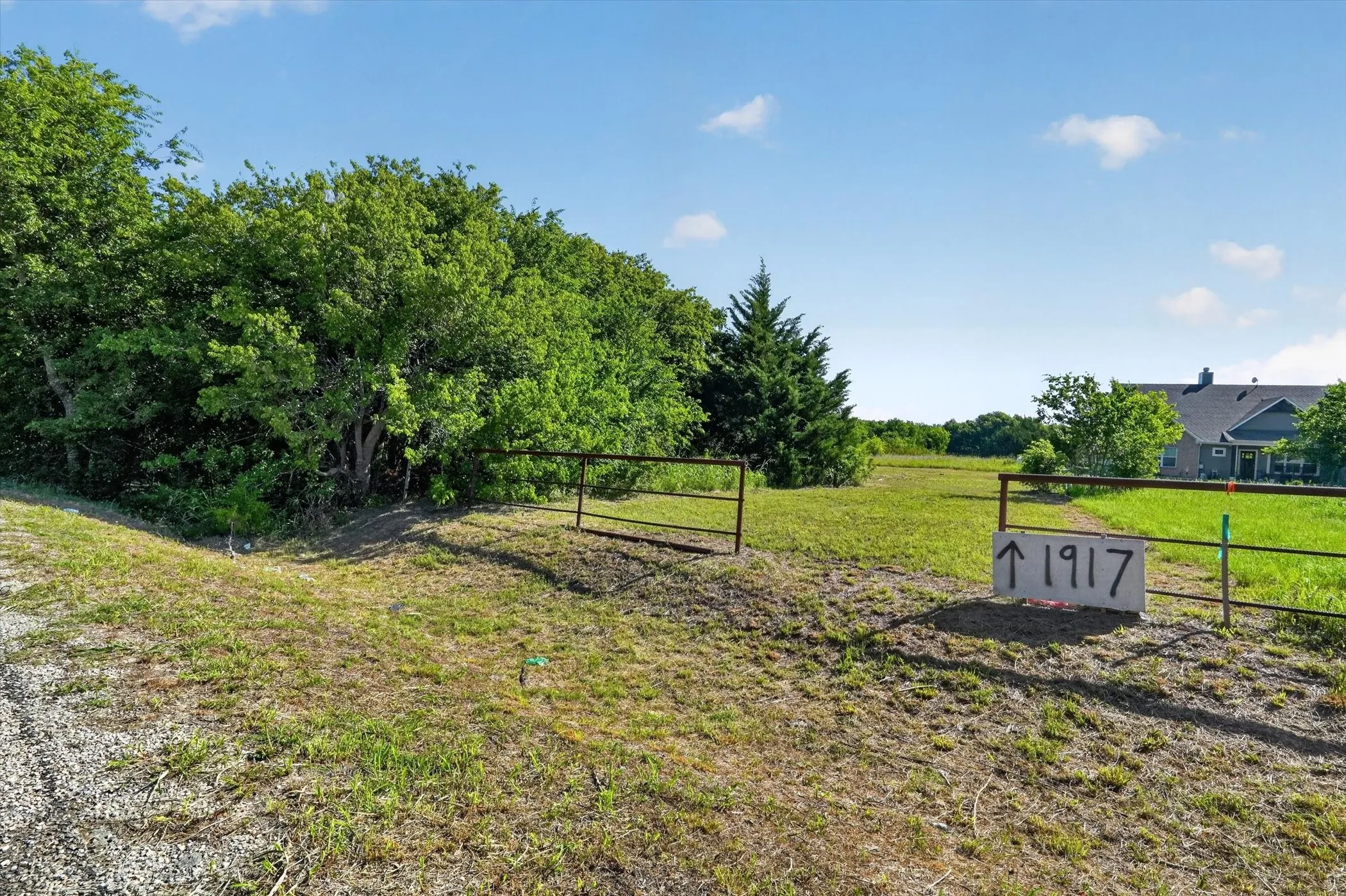 Unimproved Land For Sale in Johnson County , 1917 Hudson Court, Alvarado, Texas 76009, 0, 0, Garage spaces, 0 Sqft, built in 0, mls#21299918, Real Estate Agent in Alvarado, Homes For Sale in Johnson county, Homes For Sale in Alvarado, Realtor in Alvarado Texas, Real Estate Brokerage Independent Realty Texas, Luminita Cordes Realtor