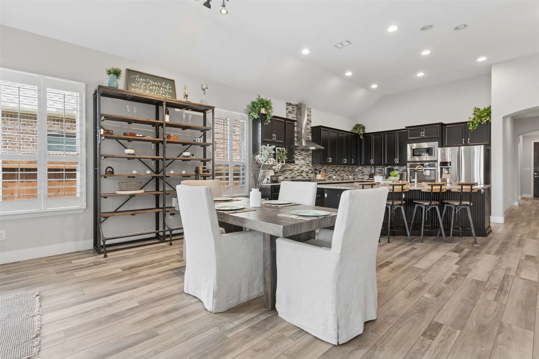 Single Family Residence For Sale in Denton County , 2604 Walnut Creek Lane, The Colony, Texas 75056, 3 Bedroom, 2 Bathroom, 3 Garage spaces, 2,336 Sqft, built in 2016, mls#21305915, Real Estate Agent in The Colony, Homes For Sale in Denton county, Homes For Sale in The Colony, Realtor in The Colony Texas, Real Estate Brokerage Independent Realty Texas, Luminita Cordes Realtor