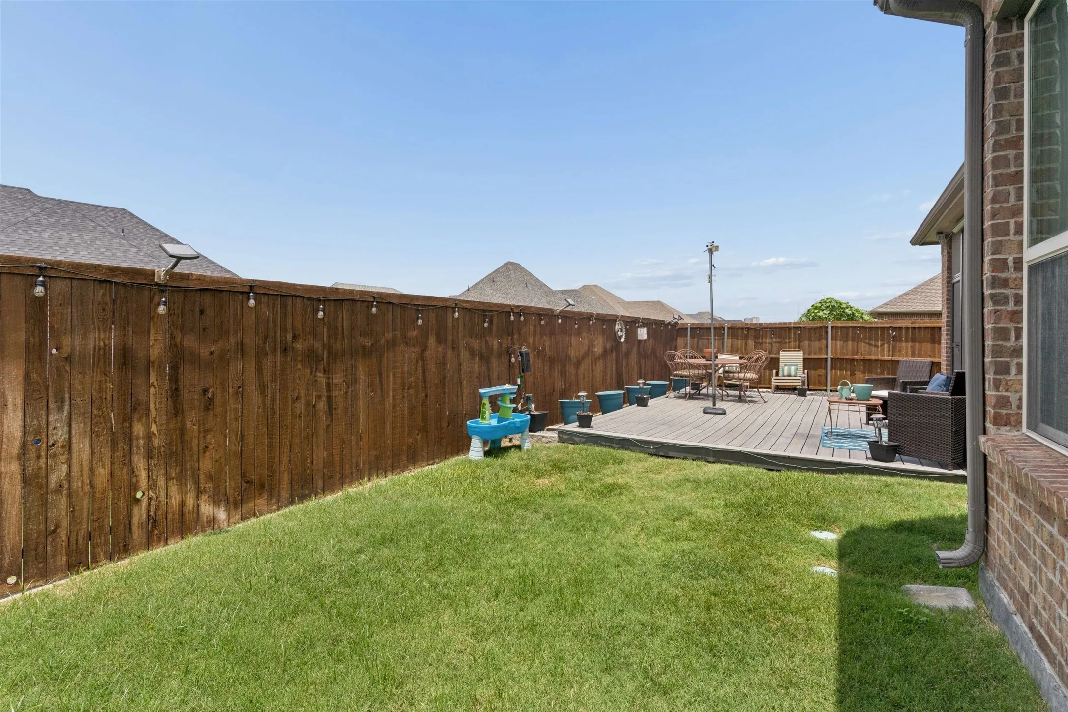 Single Family Residence For Sale in Denton County , 2604 Walnut Creek Lane, The Colony, Texas 75056, 3 Bedroom, 2 Bathroom, 3 Garage spaces, 2,336 Sqft, built in 2016, mls#21305915, Real Estate Agent in The Colony, Homes For Sale in Denton county, Homes For Sale in The Colony, Realtor in The Colony Texas, Real Estate Brokerage Independent Realty Texas, Luminita Cordes Realtor