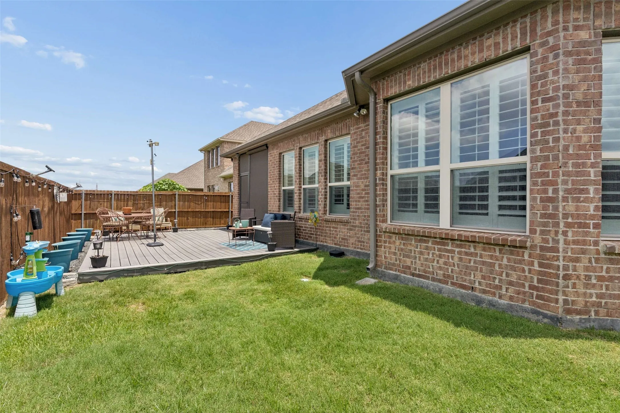 Single Family Residence For Sale in Denton County , 2604 Walnut Creek Lane, The Colony, Texas 75056, 3 Bedroom, 2 Bathroom, 3 Garage spaces, 2,336 Sqft, built in 2016, mls#21305915, Real Estate Agent in The Colony, Homes For Sale in Denton county, Homes For Sale in The Colony, Realtor in The Colony Texas, Real Estate Brokerage Independent Realty Texas, Luminita Cordes Realtor