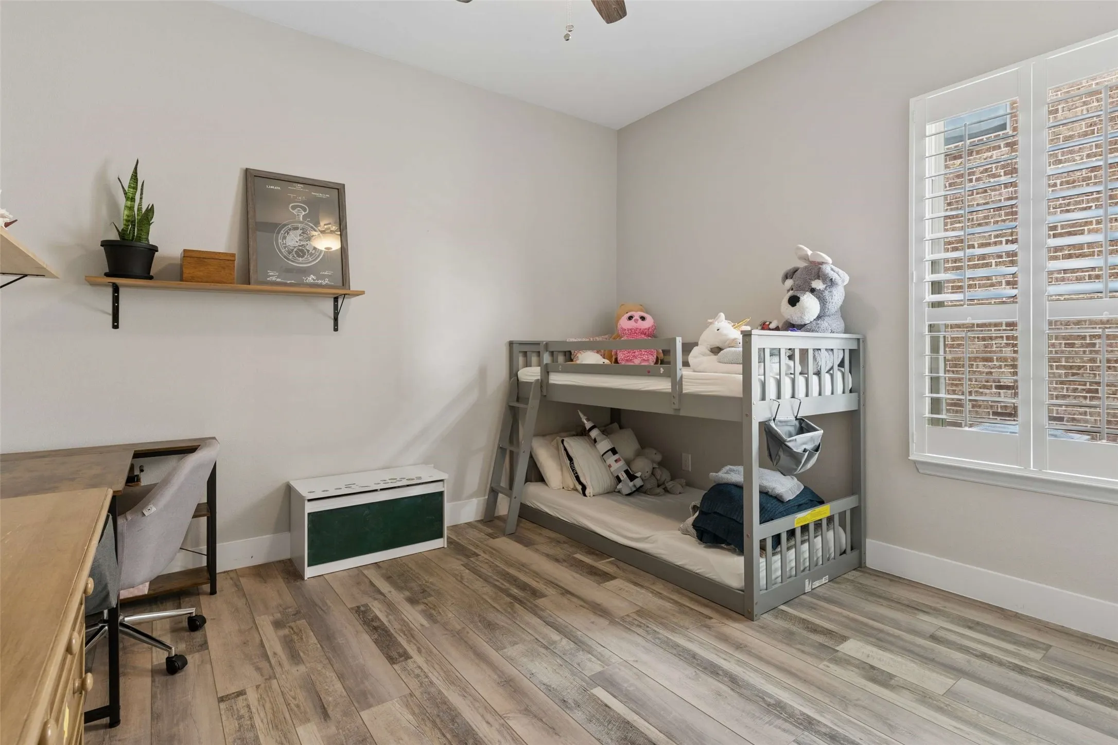 Single Family Residence For Sale in Denton County , 2604 Walnut Creek Lane, The Colony, Texas 75056, 3 Bedroom, 2 Bathroom, 3 Garage spaces, 2,336 Sqft, built in 2016, mls#21305915, Real Estate Agent in The Colony, Homes For Sale in Denton county, Homes For Sale in The Colony, Realtor in The Colony Texas, Real Estate Brokerage Independent Realty Texas, Luminita Cordes Realtor