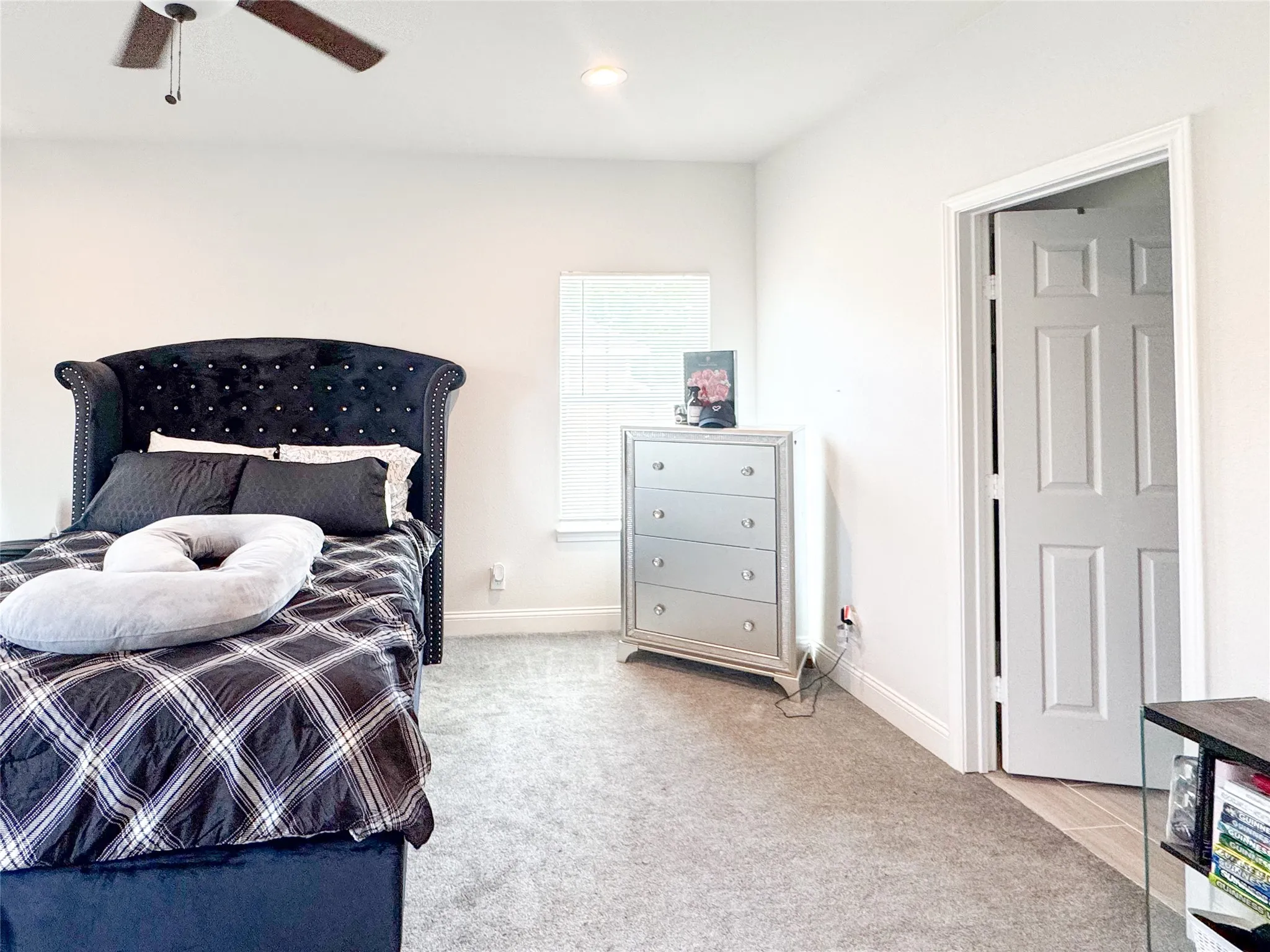 Single Family Residence For Sale in Hunt County , 3322 Pickett Street, Greenville, Texas 75401, 3 Bedrooms, 3 Bathrooms, 1 Garage spaces, 1,917 Sqft, built in 2021, Price $294,000, mls#21298202, Real Estate Agent in Greenville, Homes For Sale in Hunt county, Homes For Sale in Greenville, Realtor in Greenville Texas, Real Estate Brokerage Independent Realty Texas, Luminita Cordes Realtor