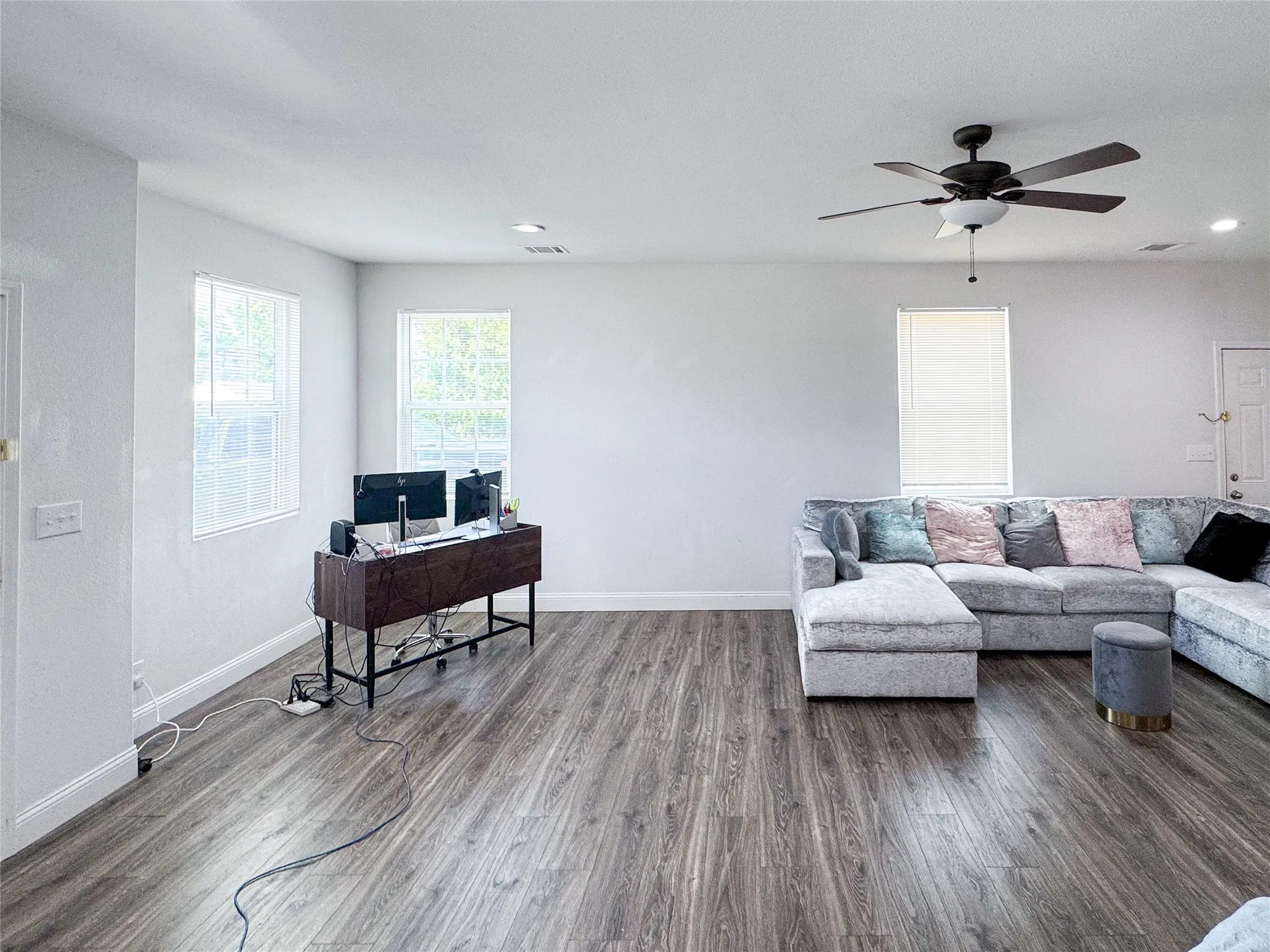 Single Family Residence For Sale in Hunt County , 3322 Pickett Street, Greenville, Texas 75401, 3 Bedrooms, 3 Bathrooms, 1 Garage spaces, 1,917 Sqft, built in 2021, Price $294,000, mls#21298202, Real Estate Agent in Greenville, Homes For Sale in Hunt county, Homes For Sale in Greenville, Realtor in Greenville Texas, Real Estate Brokerage Independent Realty Texas, Luminita Cordes Realtor