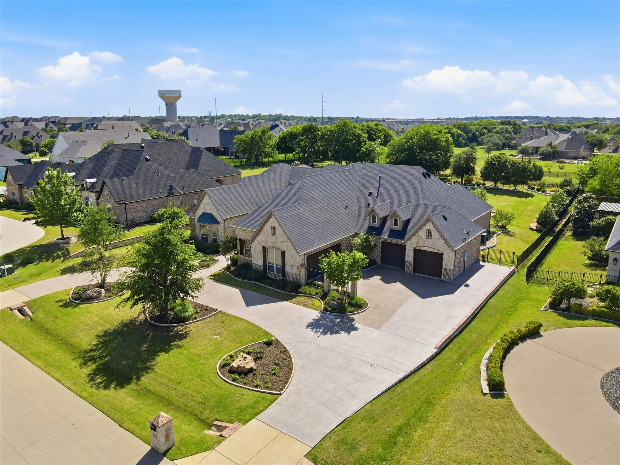 Single Family Residence For Sale in Collin County , 1481 Stony Trail, Prosper, Texas 75078, 4 Bedroom, 5 Bathroom, 4 Garage spaces, 4,808 Sqft, built in 2016, mls#21305919, Real Estate Agent in Prosper, Homes For Sale in Collin county, Homes For Sale in Prosper, Realtor in Prosper Texas, Real Estate Brokerage Independent Realty Texas, Luminita Cordes Realtor