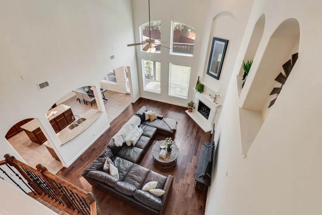 Single Family Residence For Sale in Collin County , 7230 Milsap Lane, Frisco, Texas 75035, 4 Bedroom, 4 Bathroom, 2 Garage spaces, 3,634 Sqft, built in 2014, mls#21304755, Real Estate Agent in Frisco, Homes For Sale in Collin county, Homes For Sale in Frisco, Realtor in Frisco Texas, Real Estate Brokerage Independent Realty Texas, Luminita Cordes Realtor