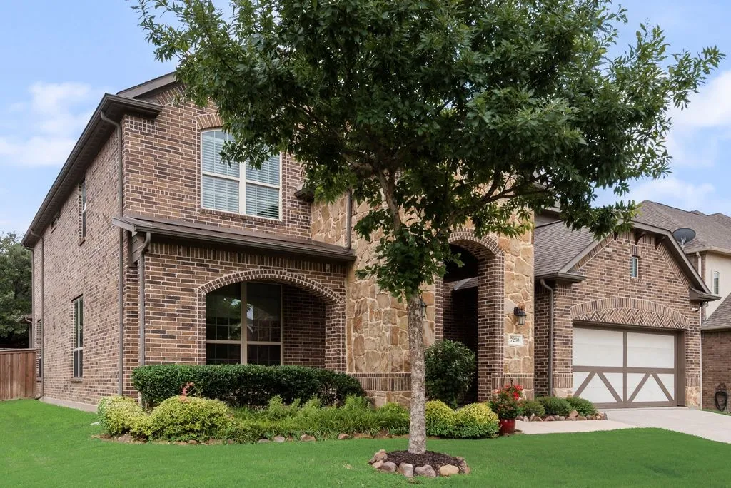Single Family Residence For Sale in Collin County , 7230 Milsap Lane, Frisco, Texas 75035, 4 Bedroom, 4 Bathroom, 2 Garage spaces, 3,634 Sqft, built in 2014, mls#21304755, Real Estate Agent in Frisco, Homes For Sale in Collin county, Homes For Sale in Frisco, Realtor in Frisco Texas, Real Estate Brokerage Independent Realty Texas, Luminita Cordes Realtor
