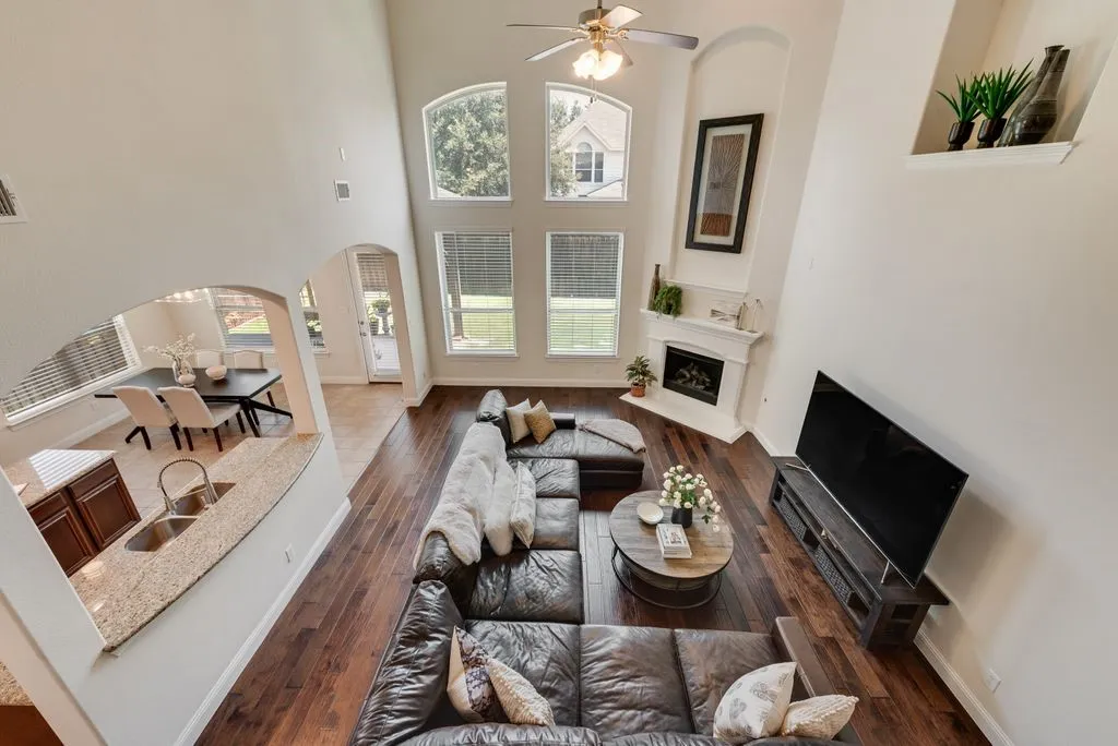 Single Family Residence For Sale in Collin County , 7230 Milsap Lane, Frisco, Texas 75035, 4 Bedroom, 4 Bathroom, 2 Garage spaces, 3,634 Sqft, built in 2014, mls#21304755, Real Estate Agent in Frisco, Homes For Sale in Collin county, Homes For Sale in Frisco, Realtor in Frisco Texas, Real Estate Brokerage Independent Realty Texas, Luminita Cordes Realtor