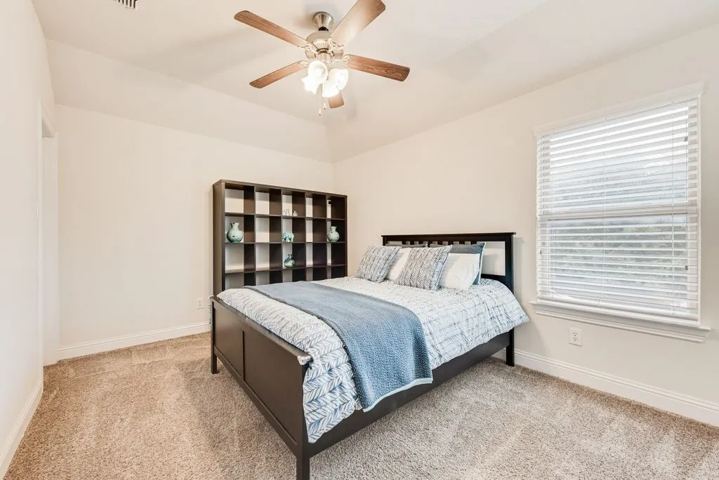 Single Family Residence For Sale in Collin County , 7230 Milsap Lane, Frisco, Texas 75035, 4 Bedroom, 4 Bathroom, 2 Garage spaces, 3,634 Sqft, built in 2014, mls#21304755, Real Estate Agent in Frisco, Homes For Sale in Collin county, Homes For Sale in Frisco, Realtor in Frisco Texas, Real Estate Brokerage Independent Realty Texas, Luminita Cordes Realtor