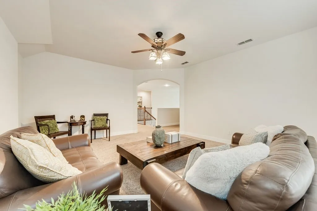 Single Family Residence For Sale in Collin County , 7230 Milsap Lane, Frisco, Texas 75035, 4 Bedroom, 4 Bathroom, 2 Garage spaces, 3,634 Sqft, built in 2014, mls#21304755, Real Estate Agent in Frisco, Homes For Sale in Collin county, Homes For Sale in Frisco, Realtor in Frisco Texas, Real Estate Brokerage Independent Realty Texas, Luminita Cordes Realtor