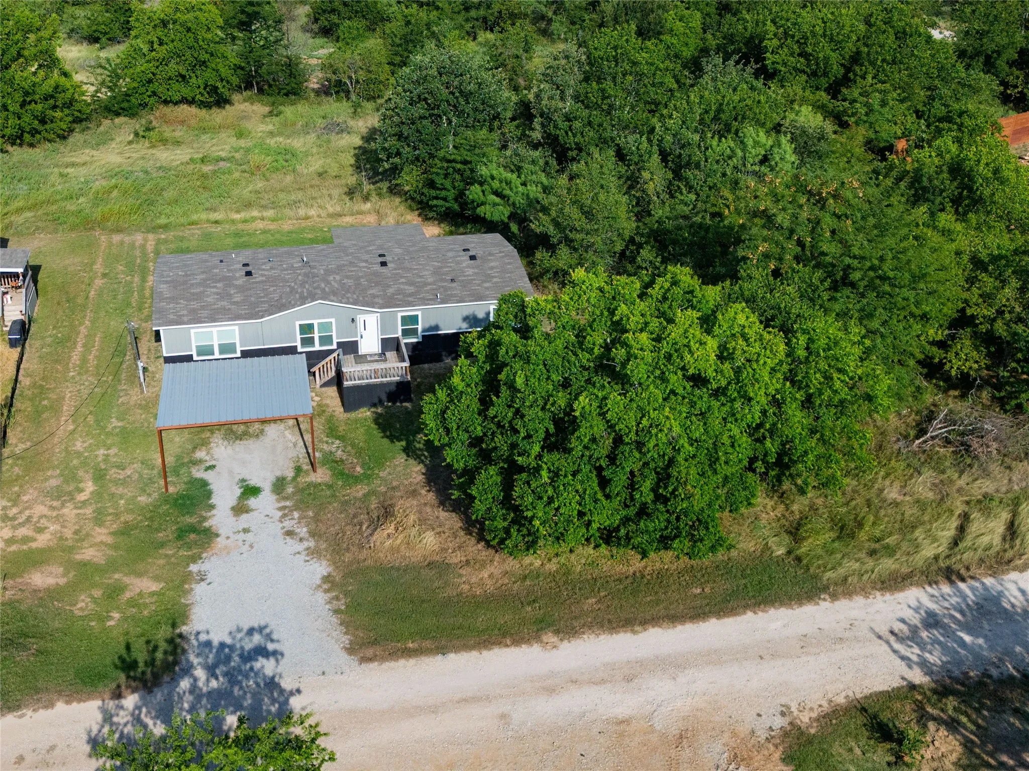 Manufactured Home For Sale in Wise County , 112 Buffalo Gap Drive, Bridgeport, Texas 76426, 4 Bedroom, 2 Bathroom, Garage spaces, 1,568 Sqft, built in 2023, mls#21305851, Real Estate Agent in Bridgeport, Homes For Sale in Wise county, Homes For Sale in Bridgeport, Realtor in Bridgeport Texas, Real Estate Brokerage Independent Realty Texas, Luminita Cordes Realtor
