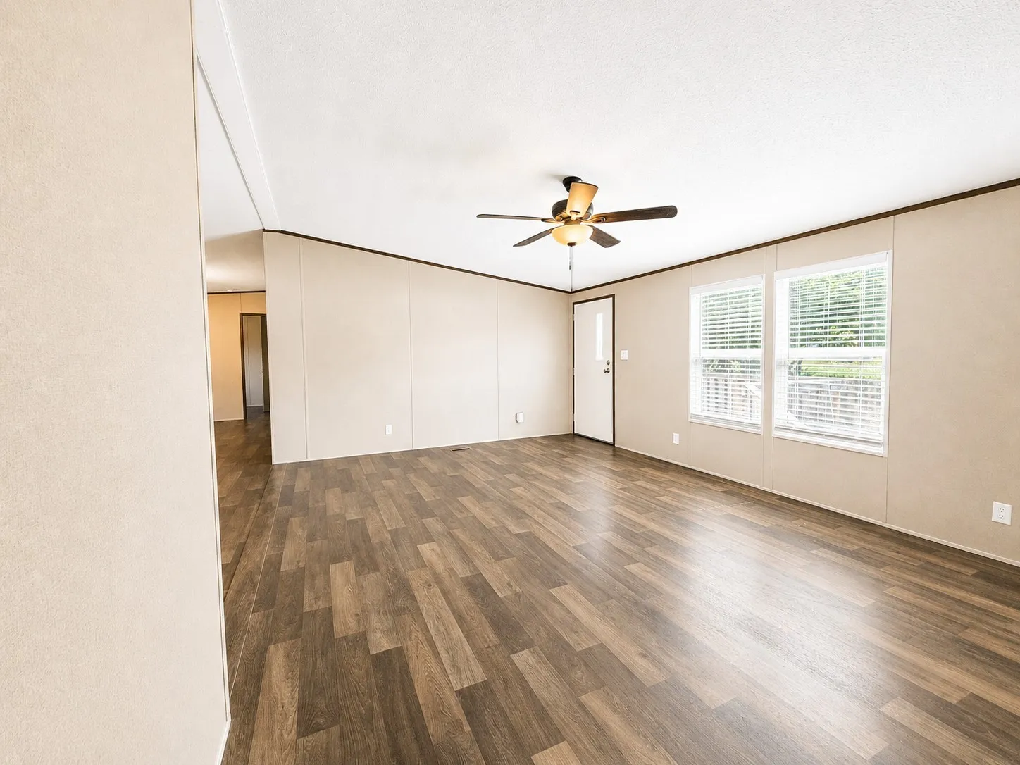 Manufactured Home For Sale in Wise County , 112 Buffalo Gap Drive, Bridgeport, Texas 76426, 4 Bedroom, 2 Bathroom, Garage spaces, 1,568 Sqft, built in 2023, mls#21305851, Real Estate Agent in Bridgeport, Homes For Sale in Wise county, Homes For Sale in Bridgeport, Realtor in Bridgeport Texas, Real Estate Brokerage Independent Realty Texas, Luminita Cordes Realtor
