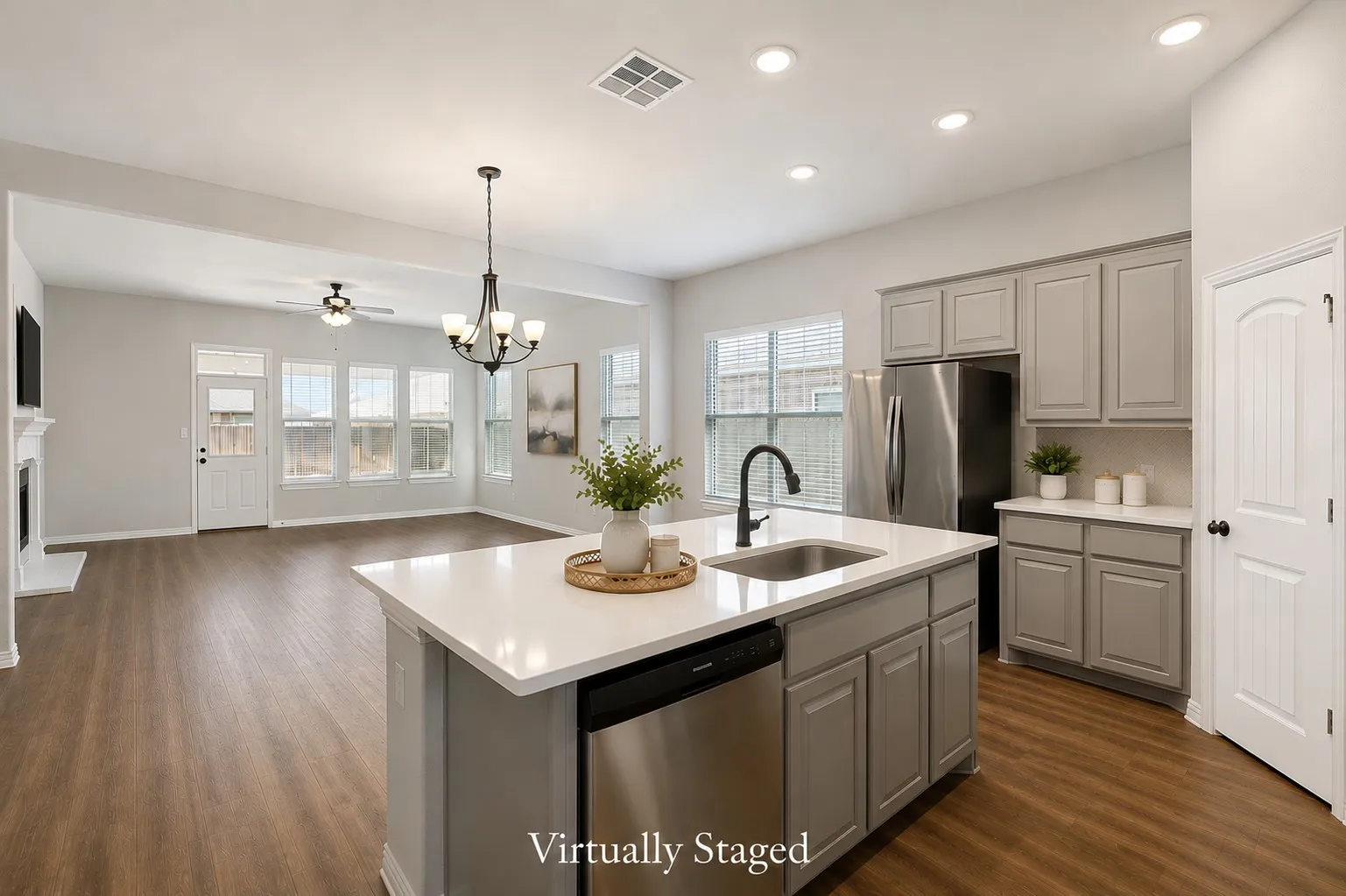 Single Family Residence For Sale in Collin County , 3108 Greymoore Drive, Anna, Texas 75409, 3 Bedroom, 2 Bathroom, 2 Garage spaces, 2,028 Sqft, built in 2022, mls#21305533, Real Estate Agent in Anna, Homes For Sale in Collin county, Homes For Sale in Anna, Realtor in Anna Texas, Real Estate Brokerage Independent Realty Texas, Luminita Cordes Realtor