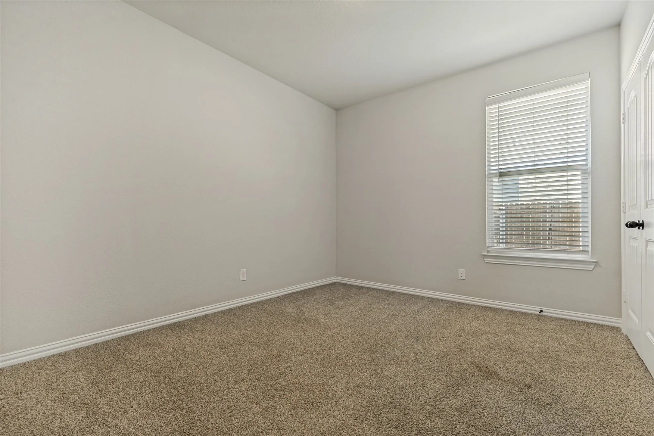 Single Family Residence For Sale in Collin County , 3108 Greymoore Drive, Anna, Texas 75409, 3 Bedroom, 2 Bathroom, 2 Garage spaces, 2,028 Sqft, built in 2022, mls#21305533, Real Estate Agent in Anna, Homes For Sale in Collin county, Homes For Sale in Anna, Realtor in Anna Texas, Real Estate Brokerage Independent Realty Texas, Luminita Cordes Realtor