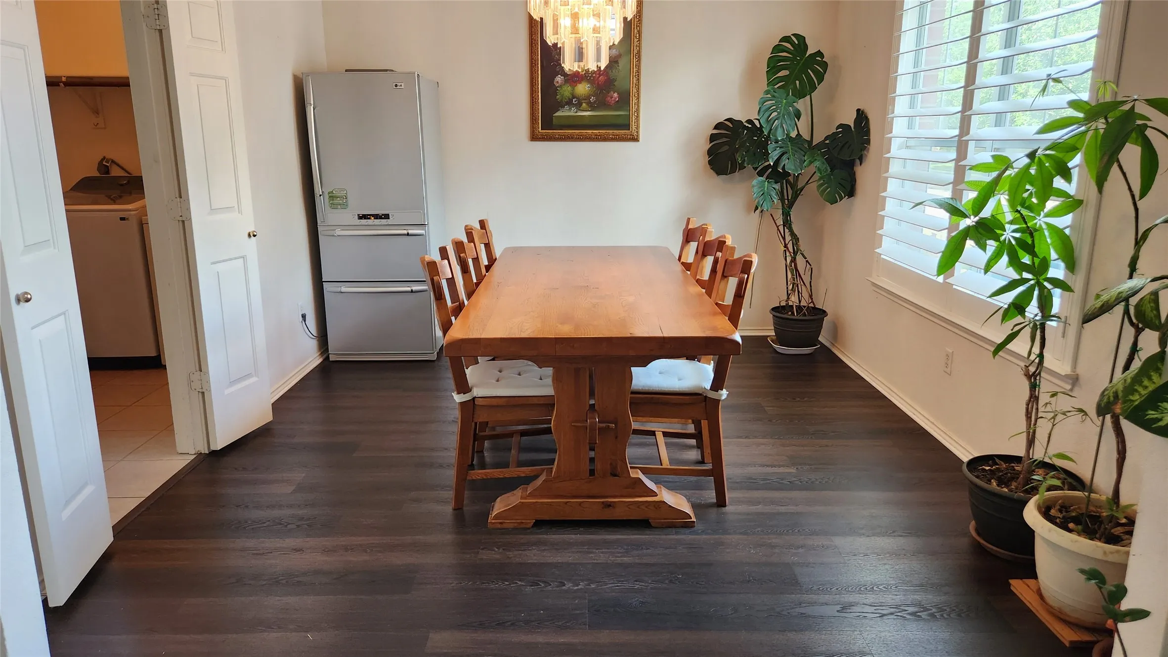 Single Family Residence For Rent in Denton County , 1381 Wentworth Drive, Lewisville, Texas 75067, 4 Bedroom, 3 Bathroom, 2 Garage spaces, 2,873 Sqft, built in 1994, mls#21304861, Real Estate Agent in Lewisville, Homes For Rent in Denton county, Homes For Rent in Lewisville, Realtor in Lewisville Texas, Real Estate Brokerage Independent Realty Texas, Luminita Cordes Realtor