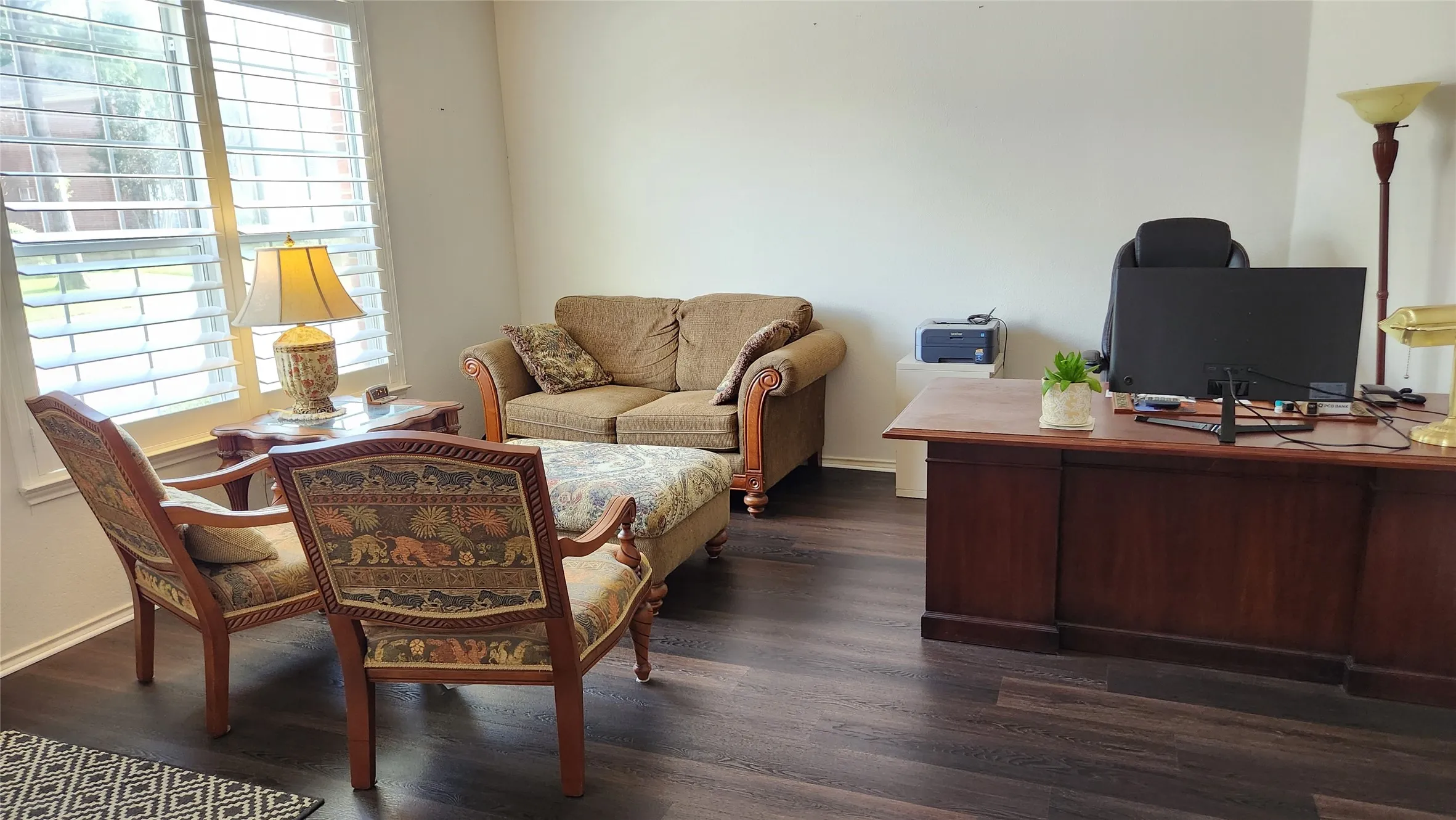 Single Family Residence For Rent in Denton County , 1381 Wentworth Drive, Lewisville, Texas 75067, 4 Bedroom, 3 Bathroom, 2 Garage spaces, 2,873 Sqft, built in 1994, mls#21304861, Real Estate Agent in Lewisville, Homes For Rent in Denton county, Homes For Rent in Lewisville, Realtor in Lewisville Texas, Real Estate Brokerage Independent Realty Texas, Luminita Cordes Realtor