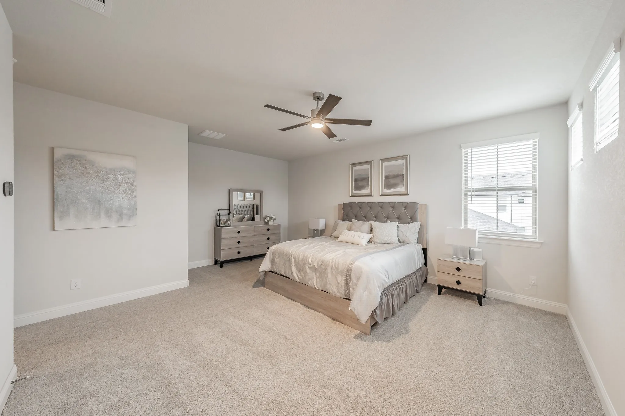 Townhouse For Rent in Tarrant County , 9713 Thorncrown Lane, Fort Worth, Texas 76179, 3 Bedrooms, 3 Bathrooms, 2 Garage spaces, 1,933 Sqft, built in 2022, Price $2,450, mls#21306007, Real Estate Agent in Fort Worth, Homes For Rent in Tarrant county, Homes For Rent in Fort Worth, Realtor in Fort Worth Texas, Real Estate Brokerage Independent Realty Texas, Luminita Cordes Realtor
