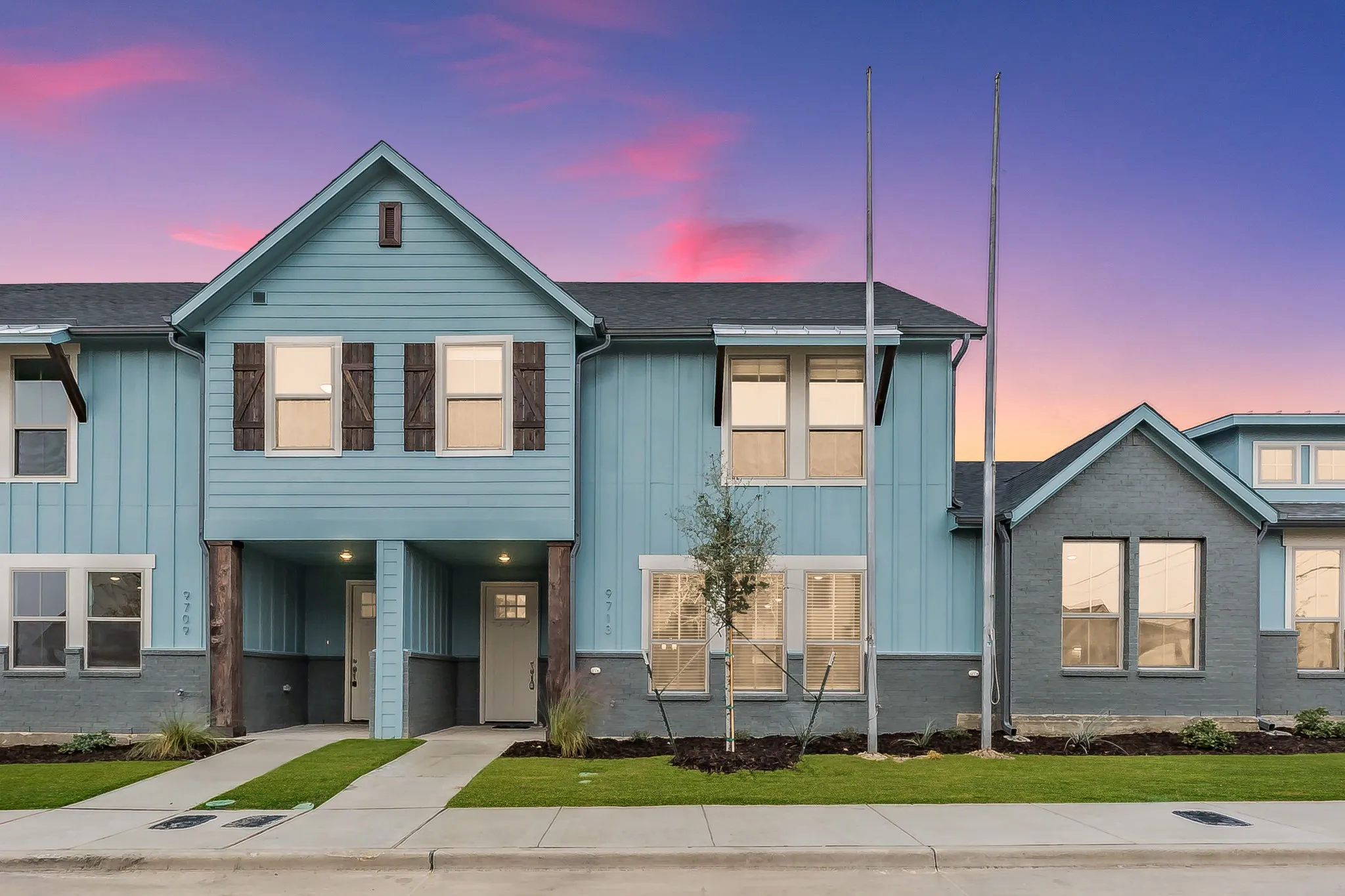 Townhouse For Rent in Tarrant County , 9713 Thorncrown Lane, Fort Worth, Texas 76179, 3 Bedrooms, 3 Bathrooms, 2 Garage spaces, 1,933 Sqft, built in 2022, Price $2,450, mls#21306007, Real Estate Agent in Fort Worth, Homes For Rent in Tarrant county, Homes For Rent in Fort Worth, Realtor in Fort Worth Texas, Real Estate Brokerage Independent Realty Texas, Luminita Cordes Realtor