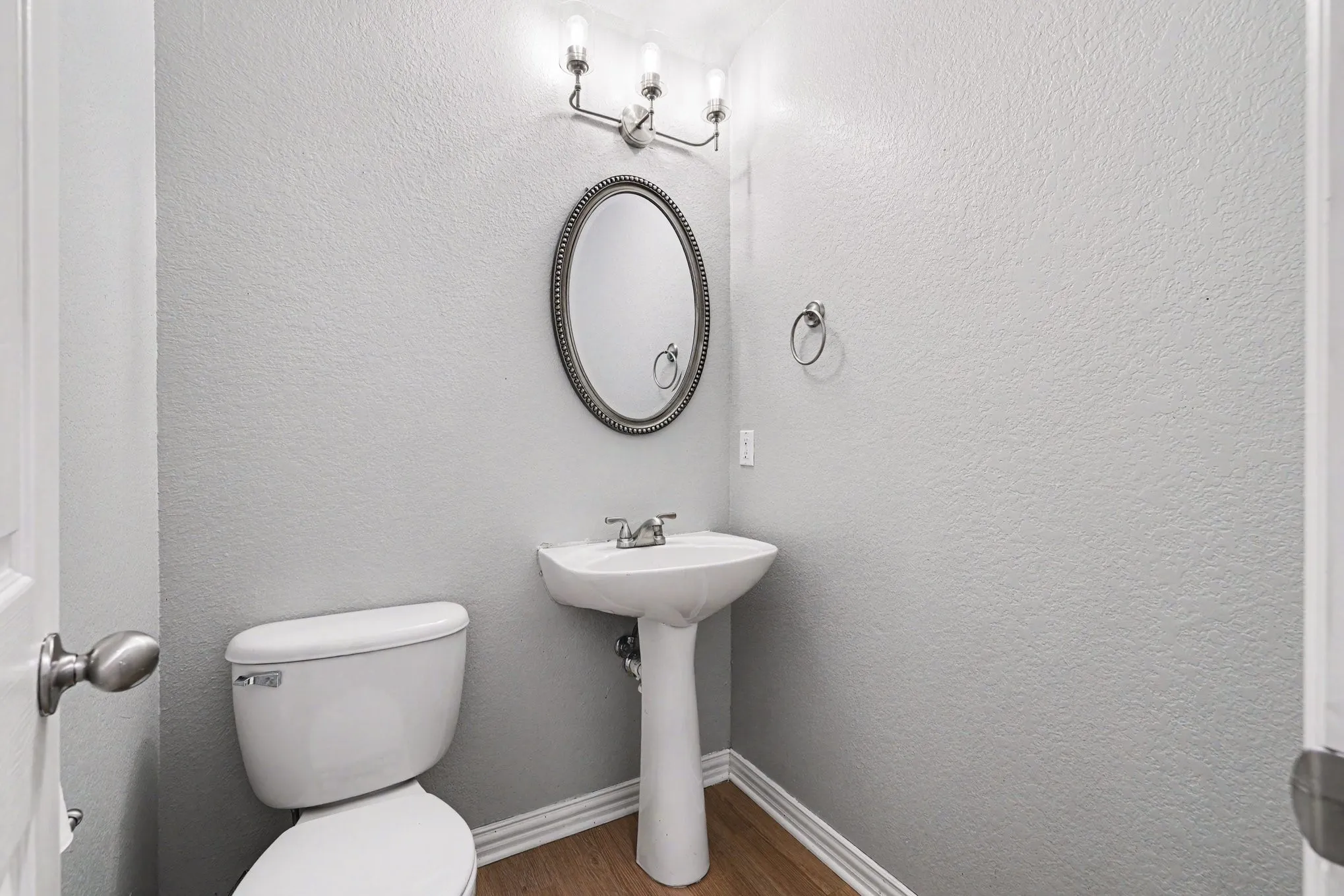 Single Family Residence For Sale in Denton County , 1430 Providence Boulevard, Providence Village, Texas 76227, 4 Bedroom, 3 Bathroom, 2 Garage spaces, 2,325 Sqft, built in 2004, mls#21304475, Real Estate Agent in Providence Village, Homes For Sale in Denton county, Homes For Sale in Providence Village, Realtor in Providence Village Texas, Real Estate Brokerage Independent Realty Texas, Luminita Cordes Realtor