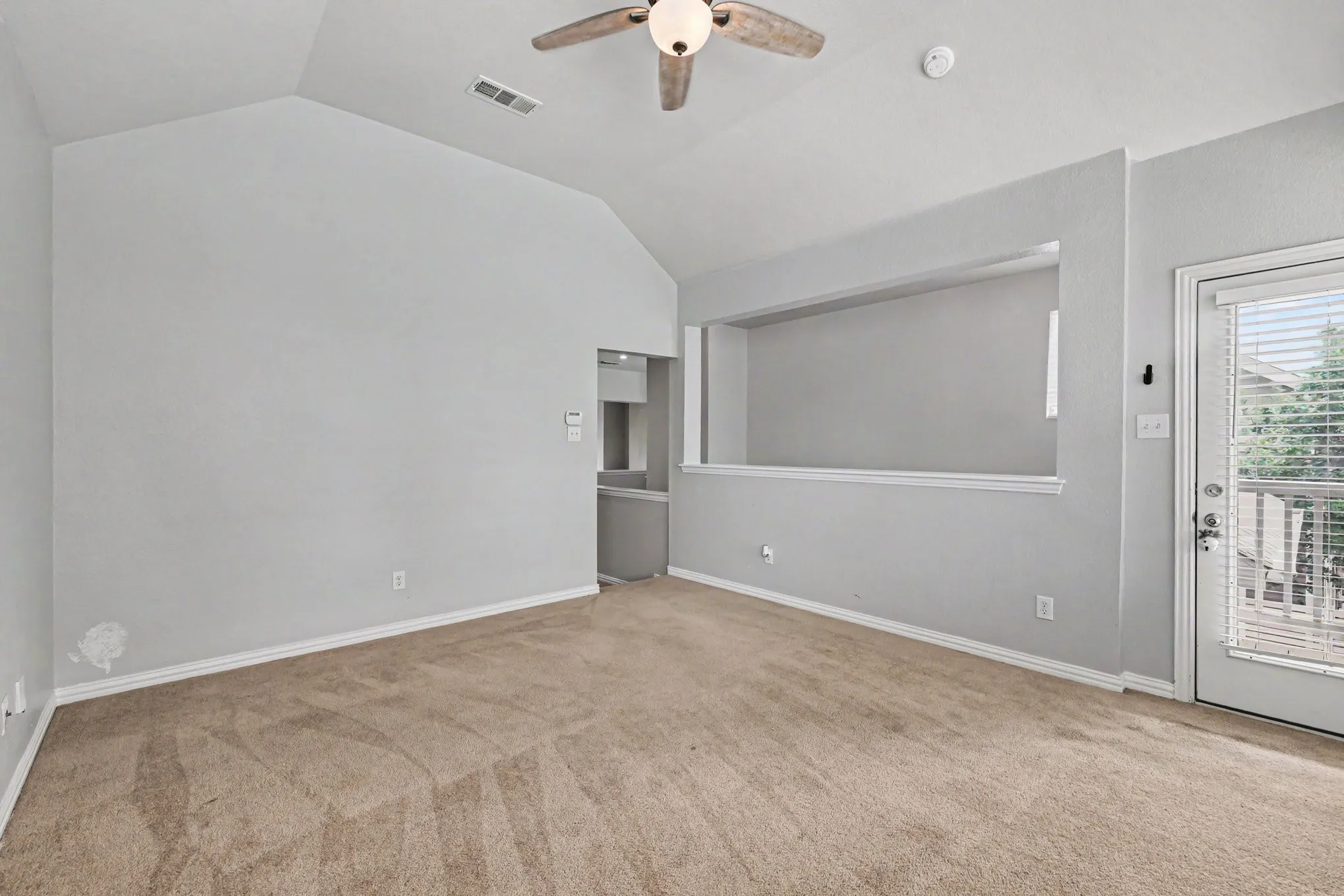 Single Family Residence For Sale in Denton County , 1430 Providence Boulevard, Providence Village, Texas 76227, 4 Bedroom, 3 Bathroom, 2 Garage spaces, 2,325 Sqft, built in 2004, mls#21304475, Real Estate Agent in Providence Village, Homes For Sale in Denton county, Homes For Sale in Providence Village, Realtor in Providence Village Texas, Real Estate Brokerage Independent Realty Texas, Luminita Cordes Realtor