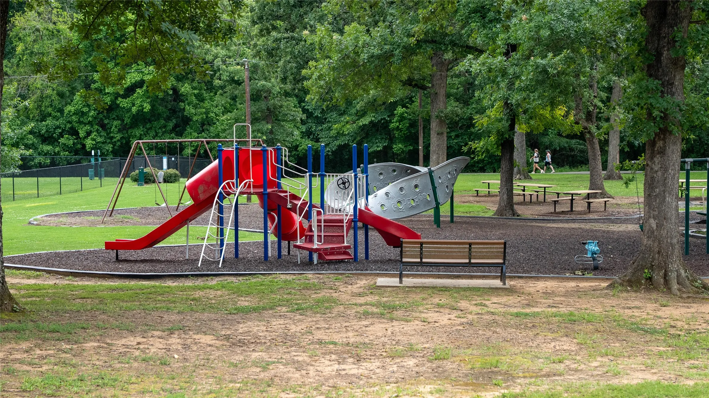 Play and Picnic Here