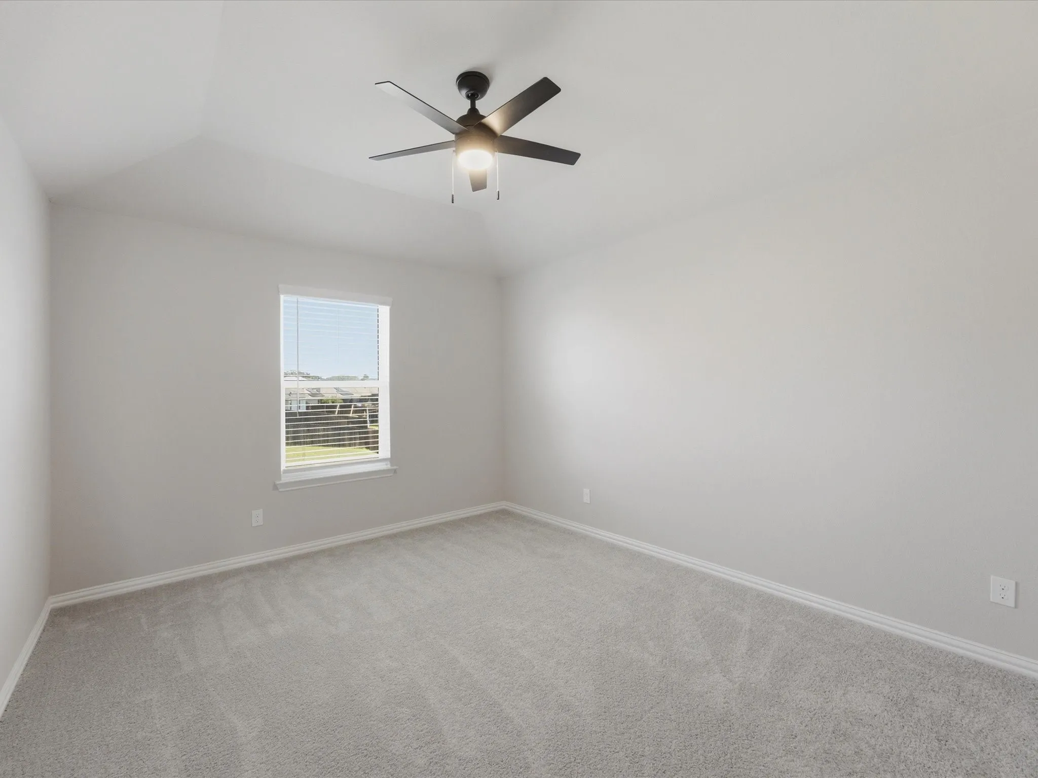 Single Family Residence For Sale in Parker County , 812 Taliaferro Trail, Springtown, Texas 76082, 4 Bedroom, 3 Bathroom, 2 Garage spaces, 2,675 Sqft, built in 2023, mls#21306052, Real Estate Agent in Springtown, Homes For Sale in Parker county, Homes For Sale in Springtown, Realtor in Springtown Texas, Real Estate Brokerage Independent Realty Texas, Luminita Cordes Realtor