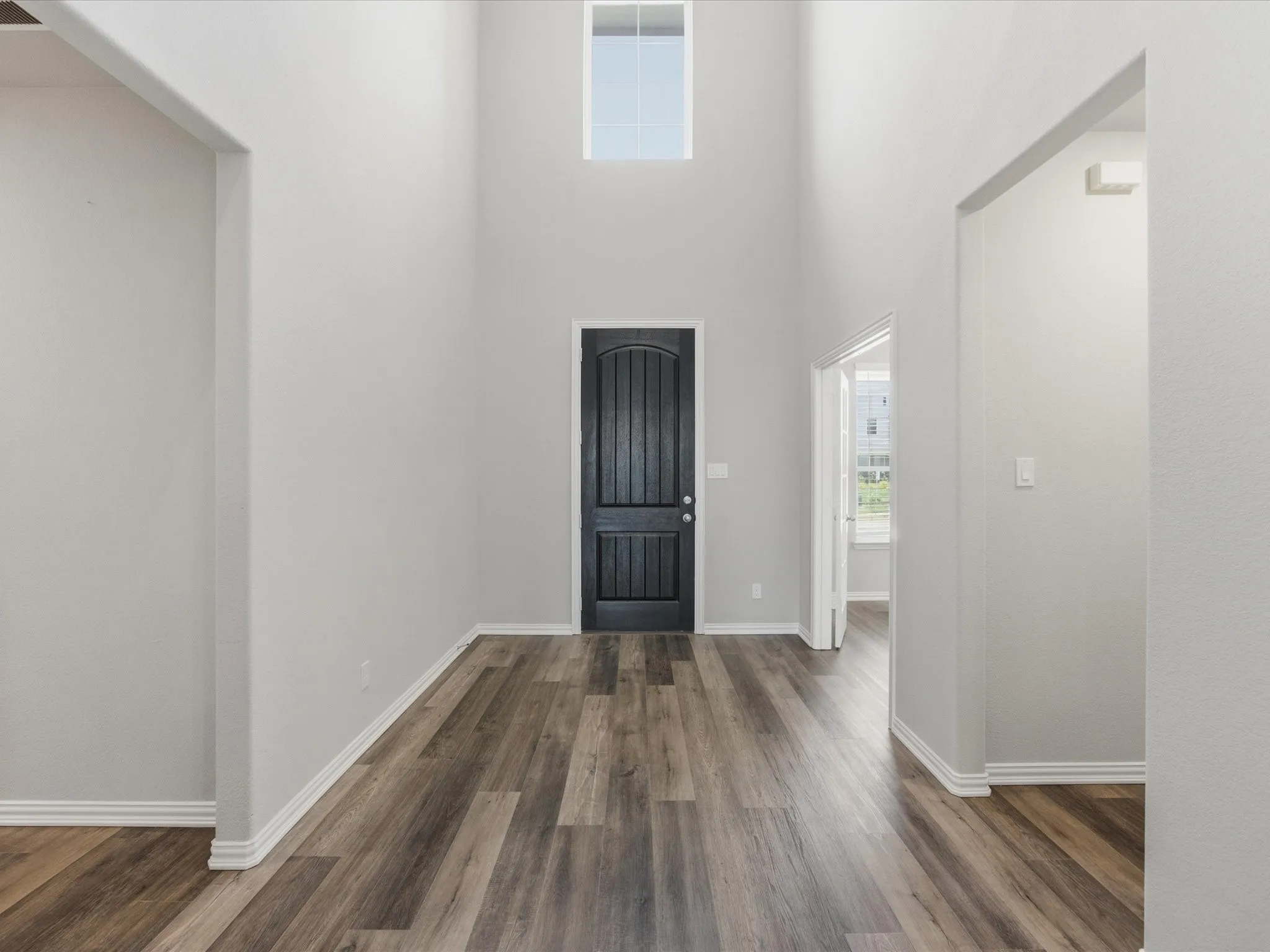 Single Family Residence For Sale in Parker County , 812 Taliaferro Trail, Springtown, Texas 76082, 4 Bedroom, 3 Bathroom, 2 Garage spaces, 2,675 Sqft, built in 2023, mls#21306052, Real Estate Agent in Springtown, Homes For Sale in Parker county, Homes For Sale in Springtown, Realtor in Springtown Texas, Real Estate Brokerage Independent Realty Texas, Luminita Cordes Realtor