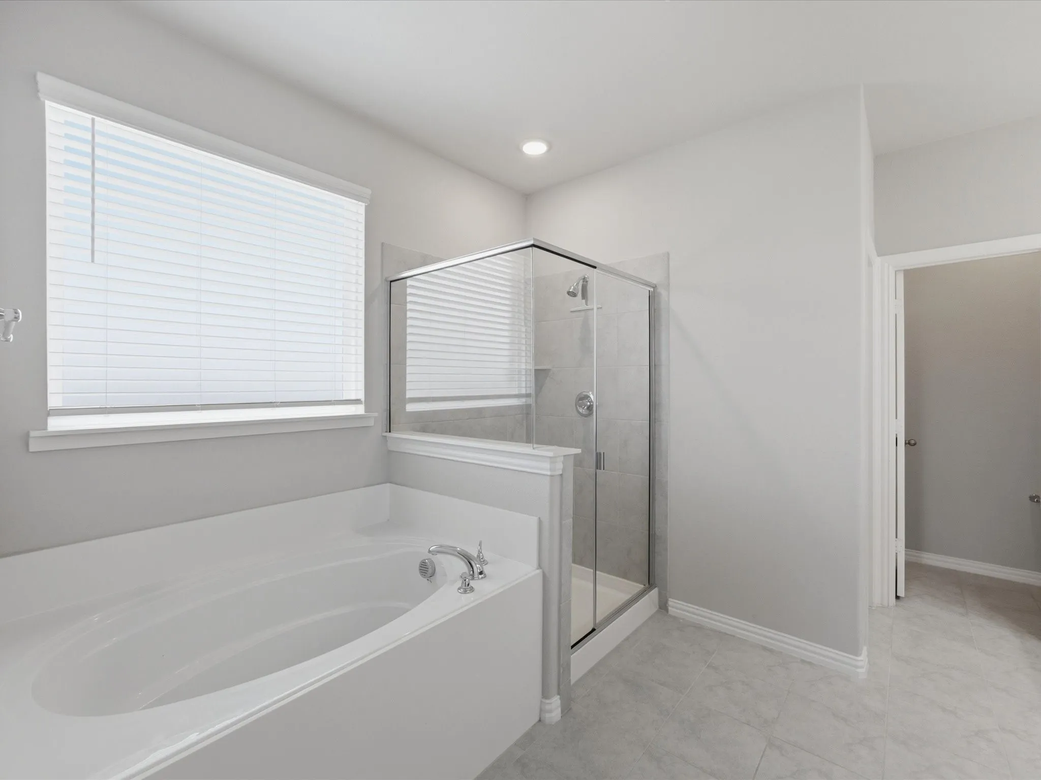 Single Family Residence For Sale in Parker County , 812 Taliaferro Trail, Springtown, Texas 76082, 4 Bedroom, 3 Bathroom, 2 Garage spaces, 2,675 Sqft, built in 2023, mls#21306052, Real Estate Agent in Springtown, Homes For Sale in Parker county, Homes For Sale in Springtown, Realtor in Springtown Texas, Real Estate Brokerage Independent Realty Texas, Luminita Cordes Realtor