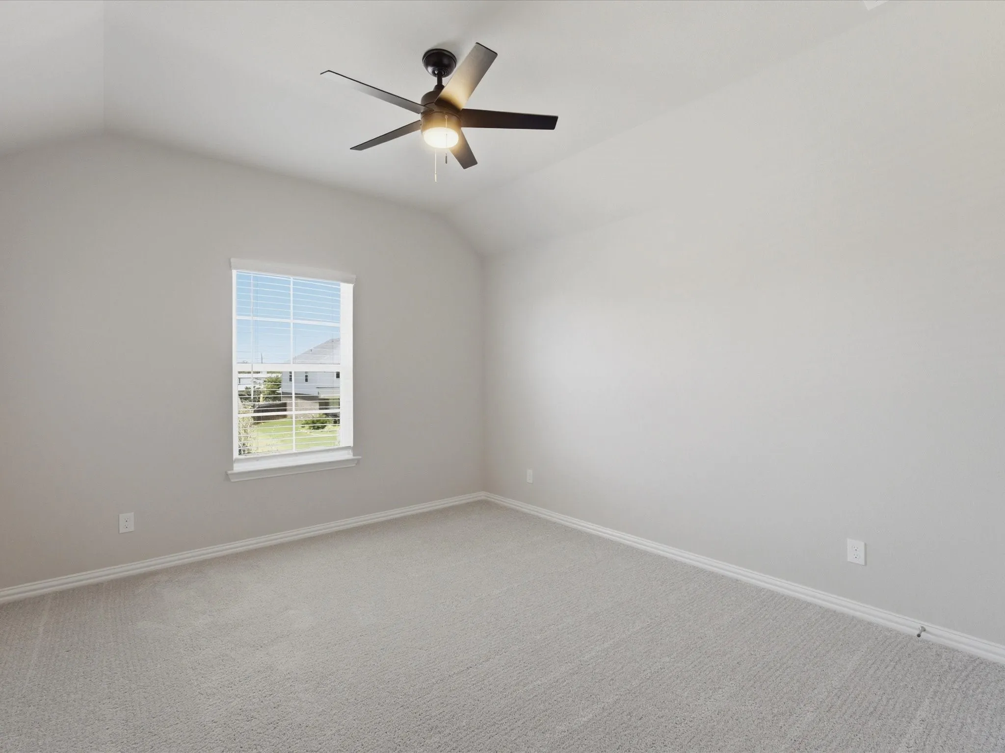 Single Family Residence For Sale in Parker County , 812 Taliaferro Trail, Springtown, Texas 76082, 4 Bedroom, 3 Bathroom, 2 Garage spaces, 2,675 Sqft, built in 2023, mls#21306052, Real Estate Agent in Springtown, Homes For Sale in Parker county, Homes For Sale in Springtown, Realtor in Springtown Texas, Real Estate Brokerage Independent Realty Texas, Luminita Cordes Realtor