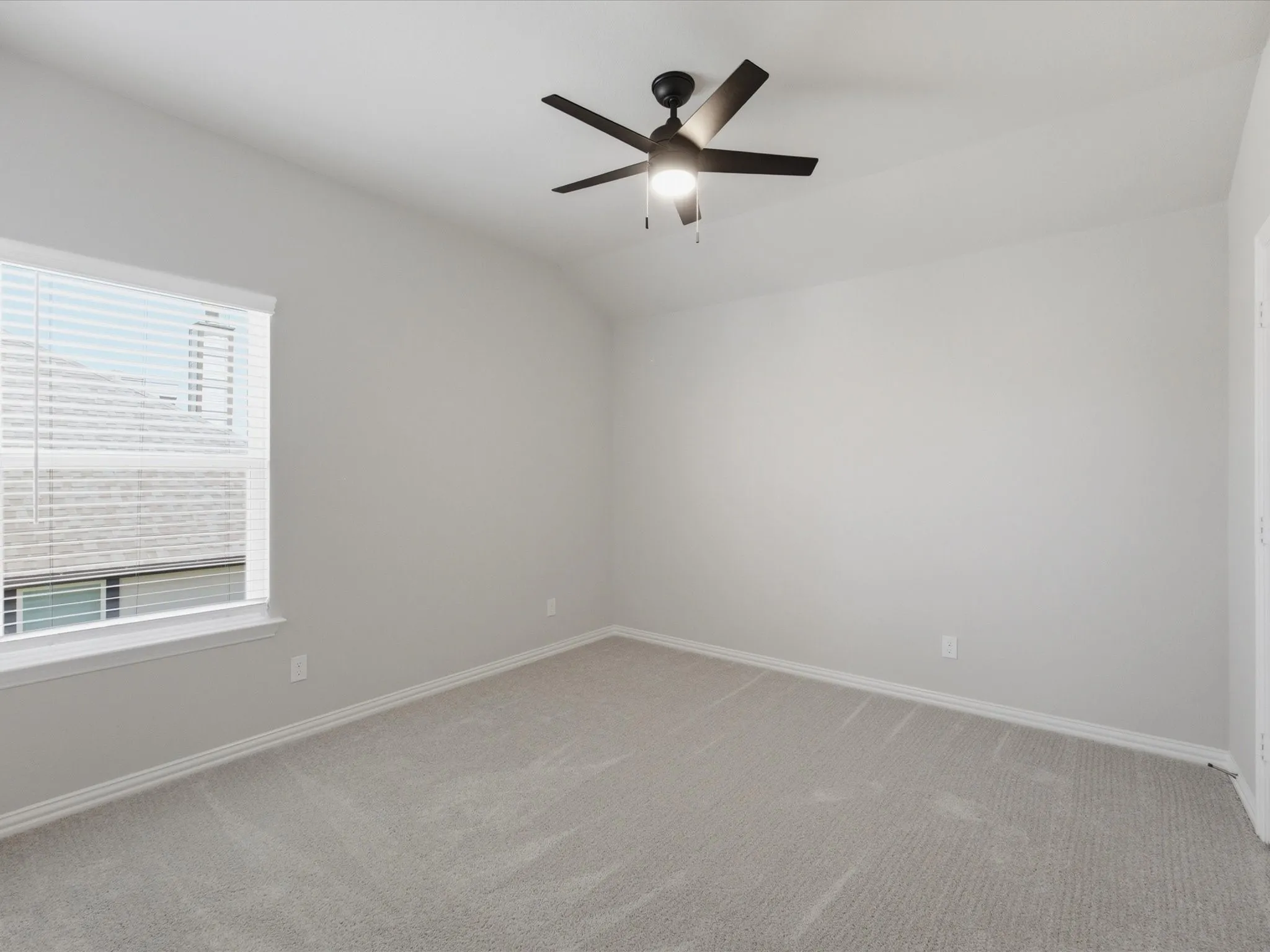 Single Family Residence For Sale in Parker County , 812 Taliaferro Trail, Springtown, Texas 76082, 4 Bedroom, 3 Bathroom, 2 Garage spaces, 2,675 Sqft, built in 2023, mls#21306052, Real Estate Agent in Springtown, Homes For Sale in Parker county, Homes For Sale in Springtown, Realtor in Springtown Texas, Real Estate Brokerage Independent Realty Texas, Luminita Cordes Realtor