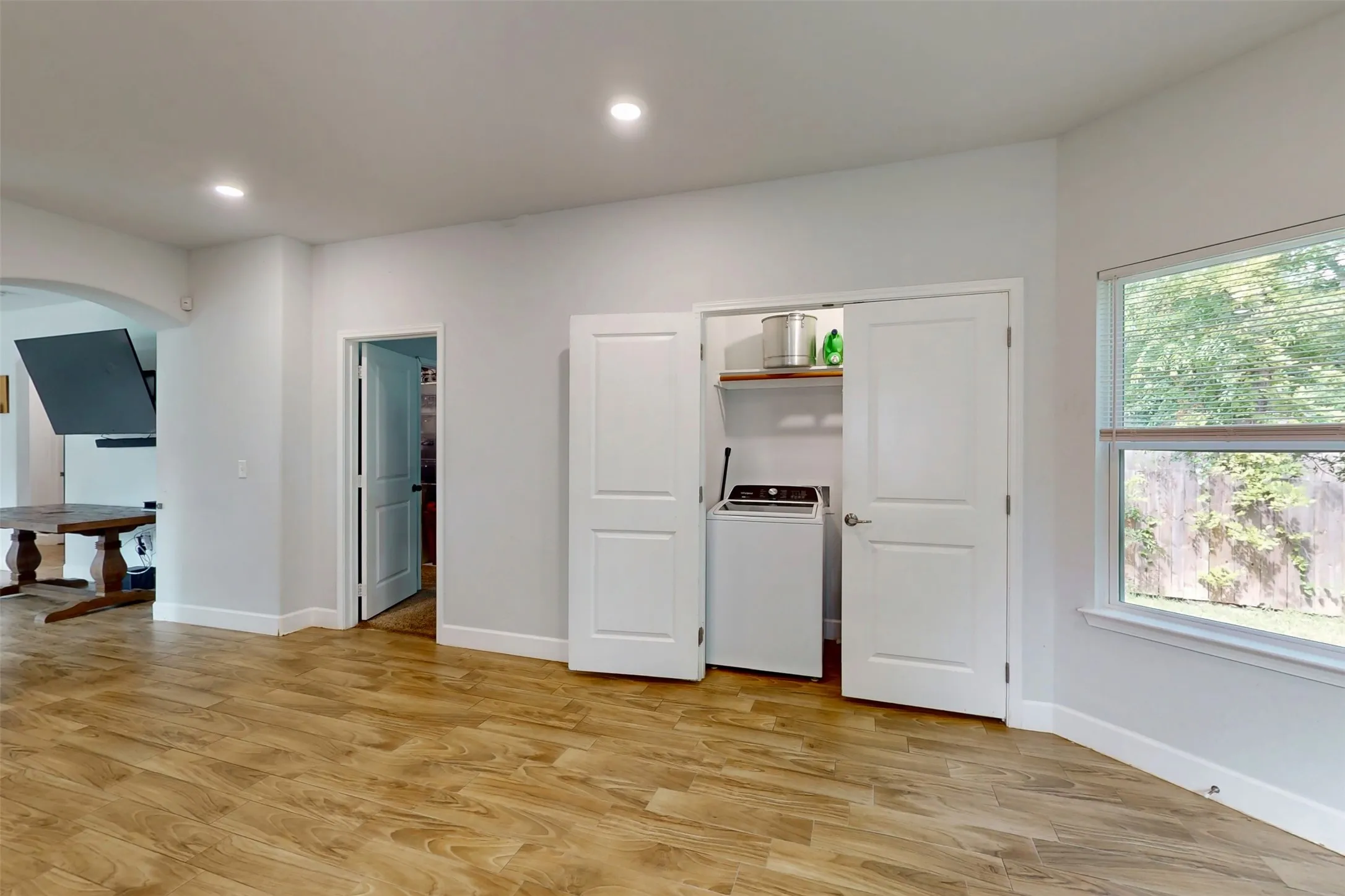 Single Family Residence For Sale in Dallas County , 2763 Prosperity Avenue, Dallas, Texas 75216, 3 Bedroom, 2 Bathroom, 2 Garage spaces, 1,476 Sqft, built in 2021, mls#21295138, Real Estate Agent in Dallas, Homes For Sale in Dallas county, Homes For Sale in Dallas, Realtor in Dallas Texas, Real Estate Brokerage Independent Realty Texas, Luminita Cordes Realtor