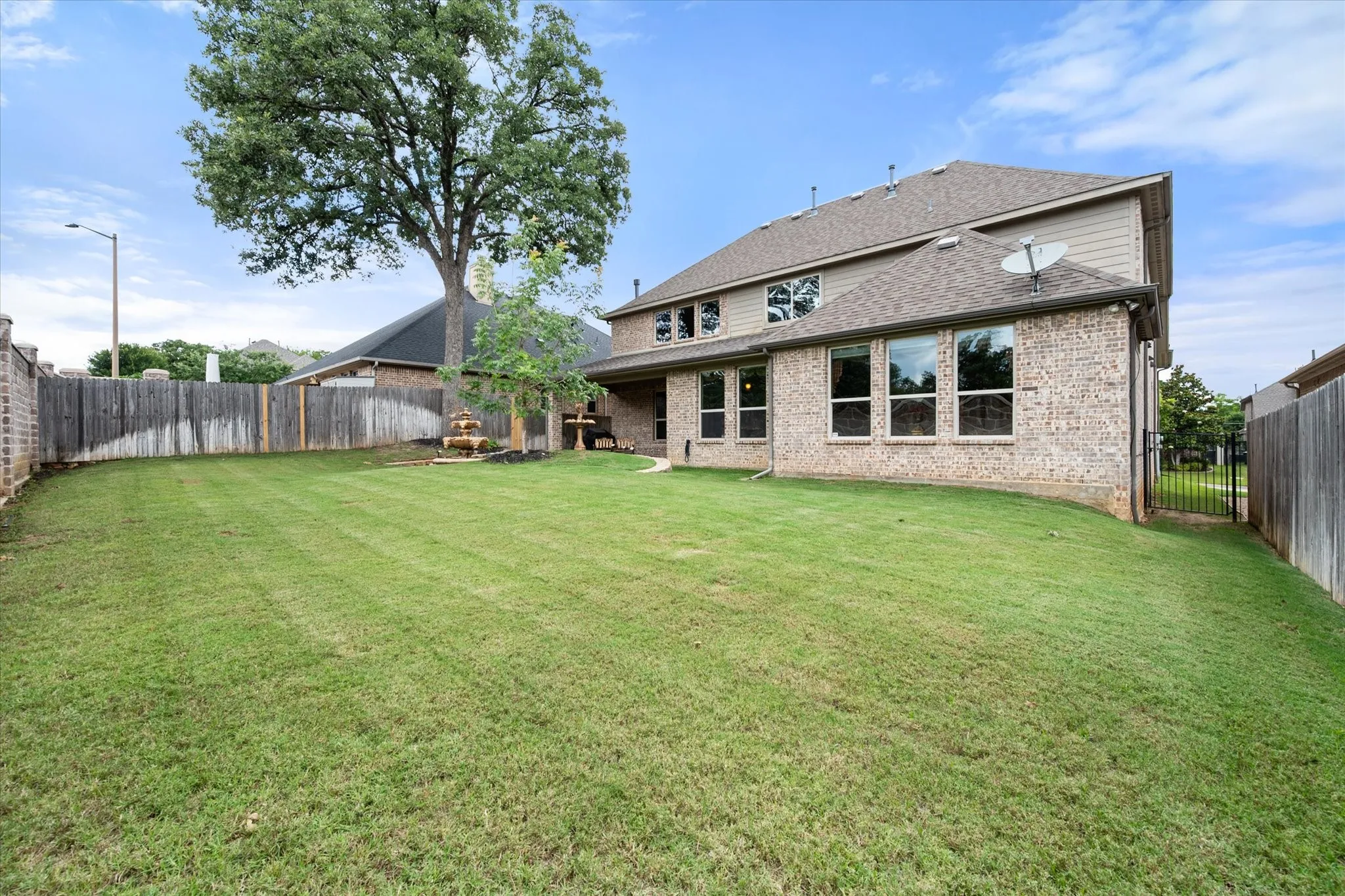 Beautiful large backyard