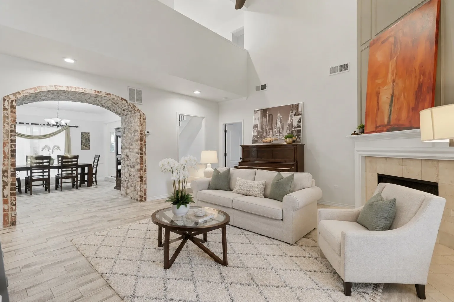 Single Family Residence For Sale in Collin County , 2900 Roper Drive, Plano, Texas 75025, 4 Bedroom, 3 Bathroom, 2 Garage spaces, 3,196 Sqft, built in 1989, mls#21300788, Real Estate Agent in Plano, Homes For Sale in Collin county, Homes For Sale in Plano, Realtor in Plano Texas, Real Estate Brokerage Independent Realty Texas, Luminita Cordes Realtor