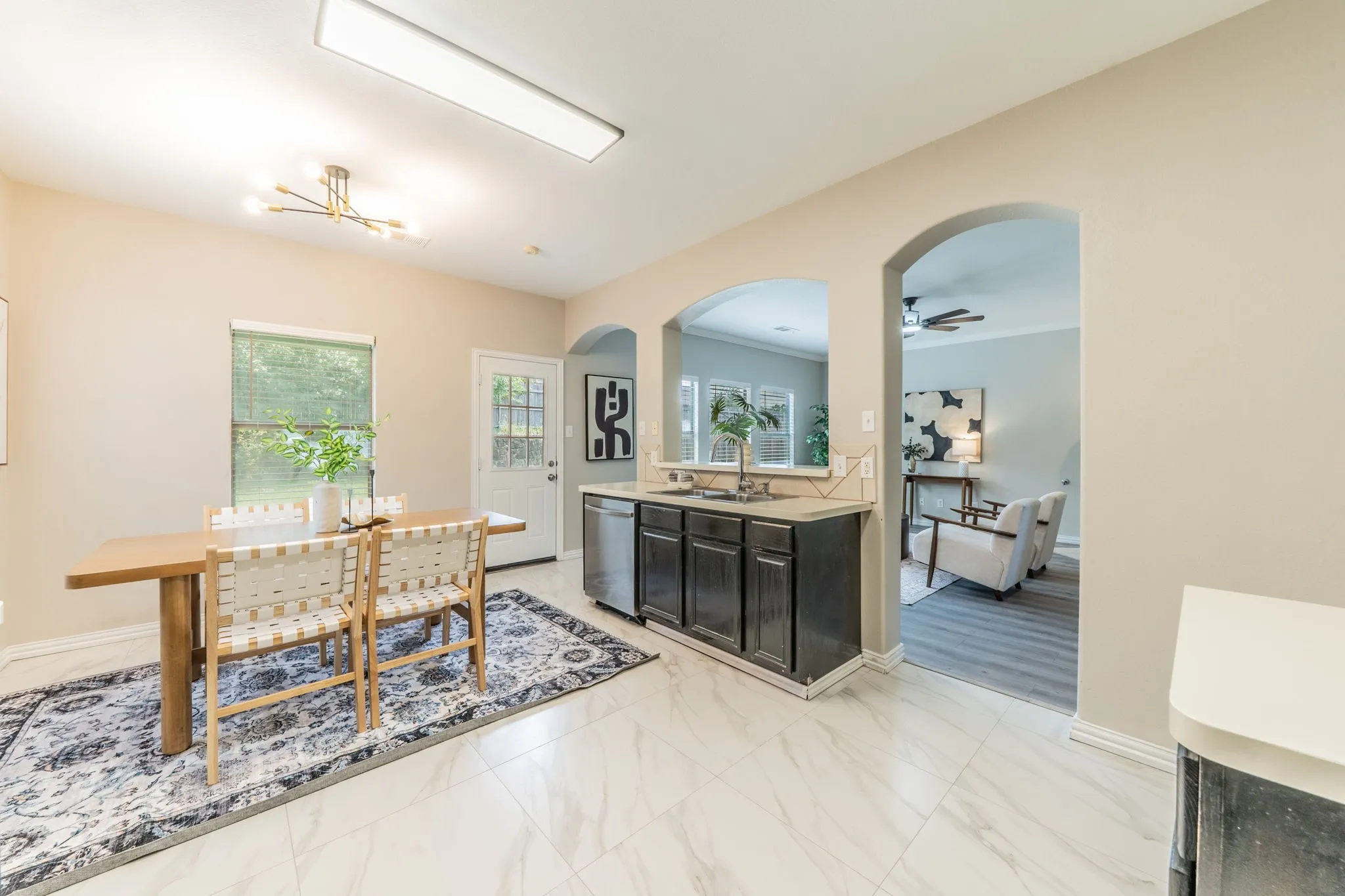 Single Family Residence For Sale in Tarrant County , 9885 Willowick Avenue, Fort Worth, Texas 76108, 4 Bedroom, 3 Bathroom, 2 Garage spaces, 2,312 Sqft, built in 2007, Price $315,000, mls#21306006, Real Estate Agent in Fort Worth, Homes For Sale in Tarrant county, Homes For Sale in Fort Worth, Realtor in Fort Worth Texas, Real Estate Brokerage Independent Realty Texas, Luminita Cordes Realtor